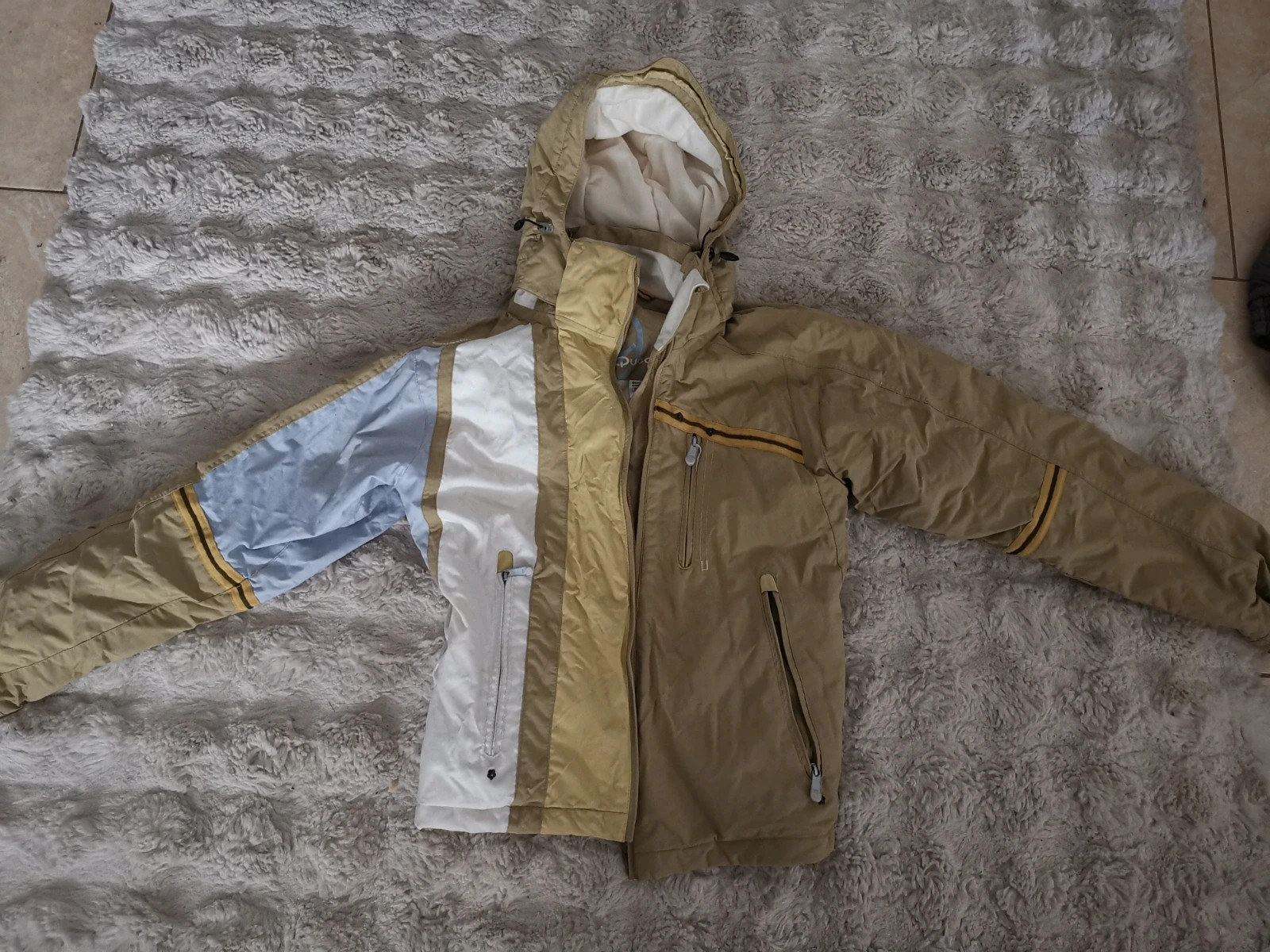 Combinaison de ski manteau queshua taille 38