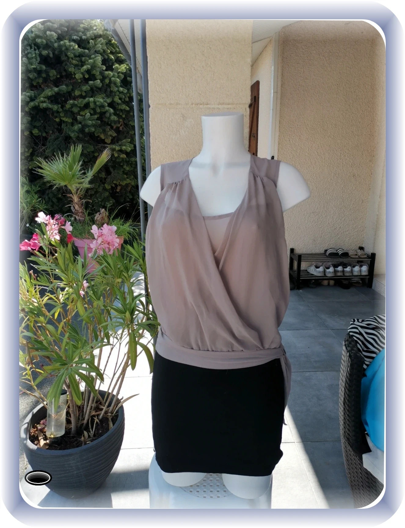 Très belle robe taille S M Allyson