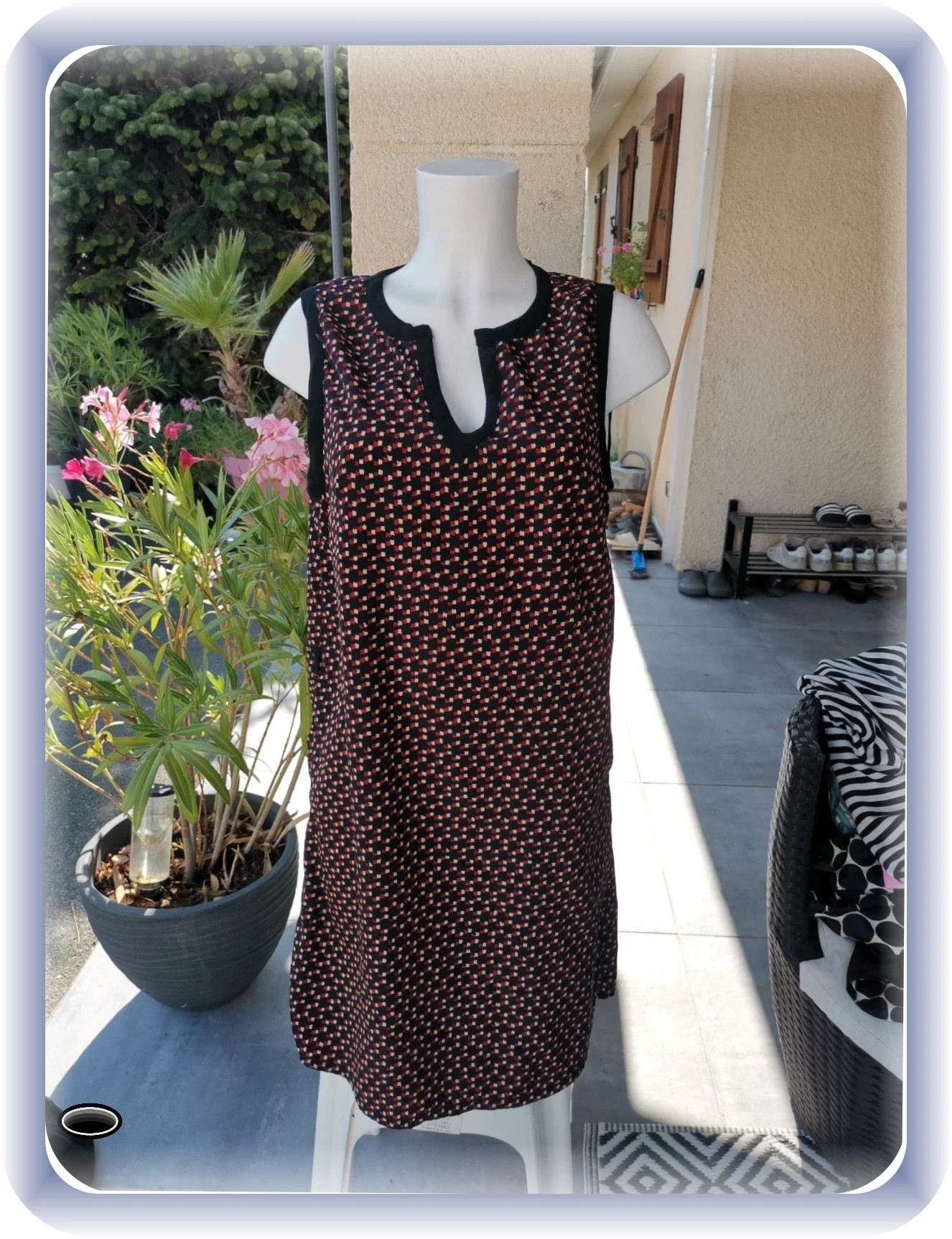 Très belle robe taille M fluide Très belle robe taille M fluide – indépendant – taille M / 38 / 10 2