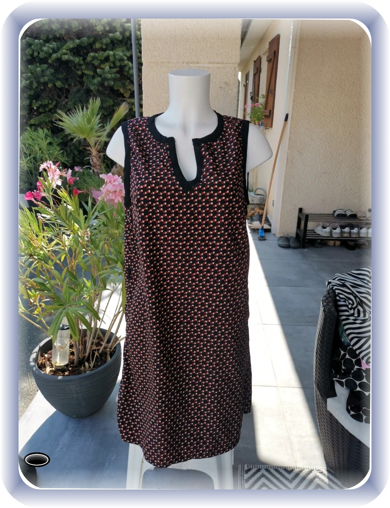 Très belle robe taille M fluide Très belle robe taille M fluide
