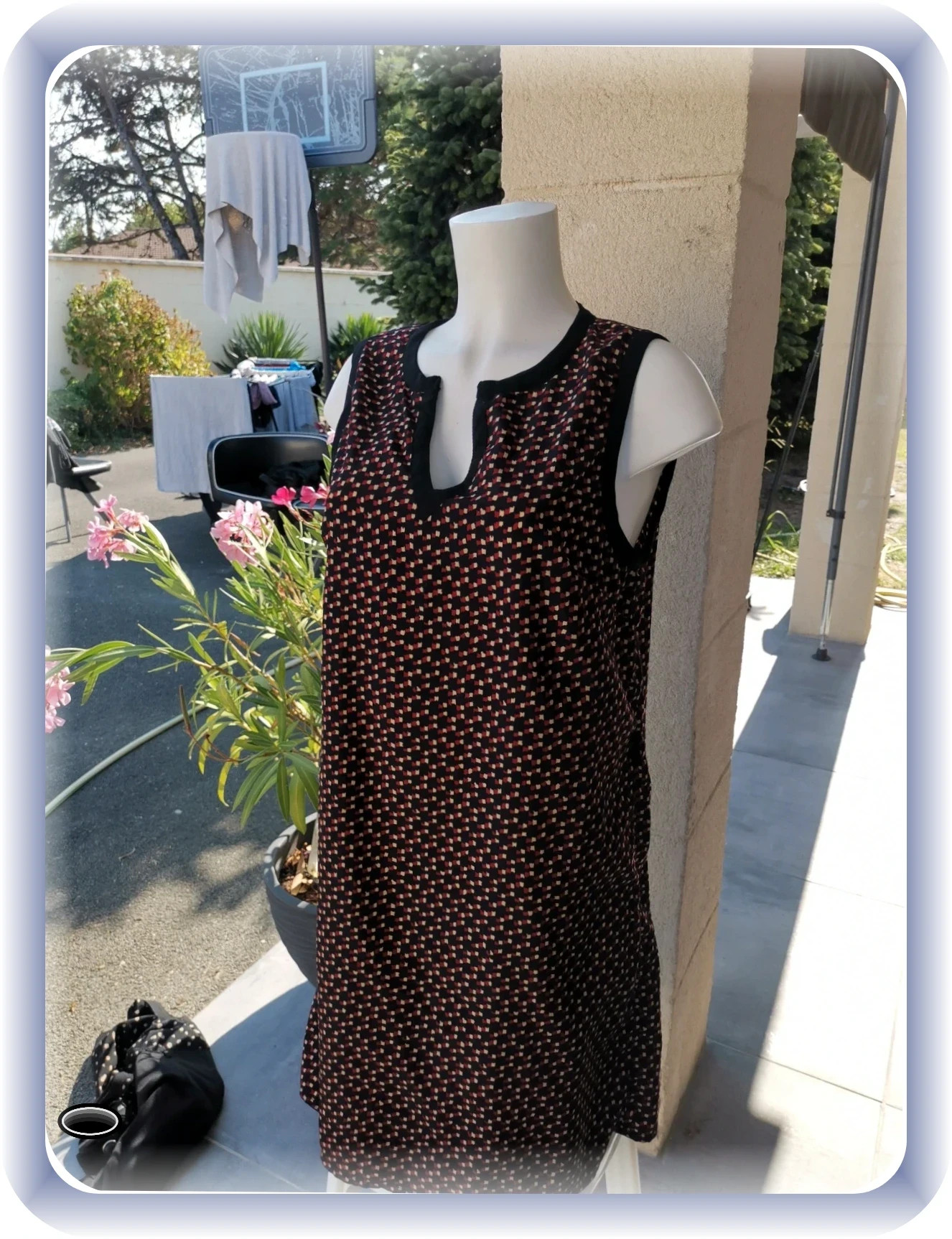 Très belle robe taille M fluide Très belle robe taille M fluide – indépendant – taille M / 38 / 10 5