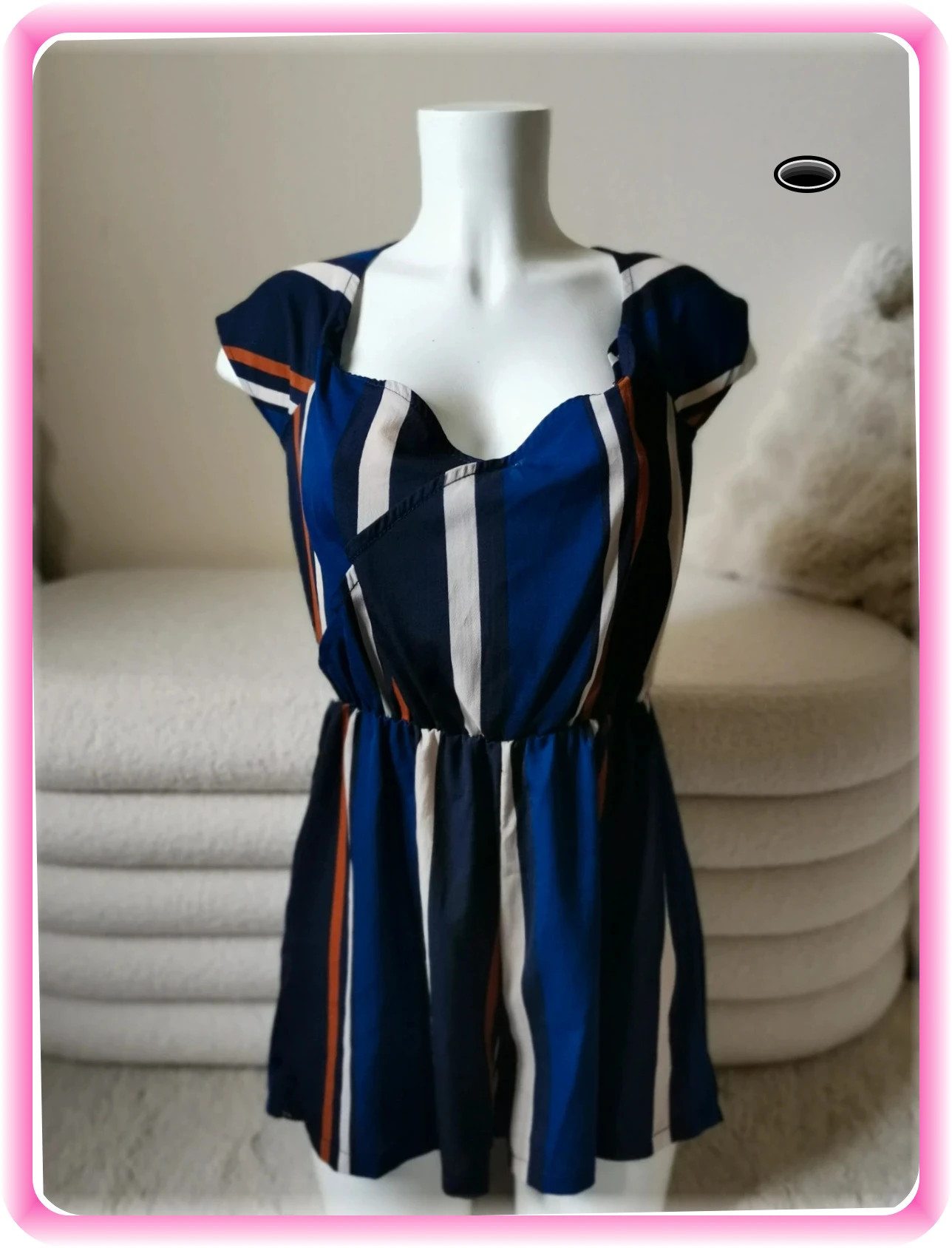 Très belle Combi short taille s – Belle – taille S / 36 / 8 4