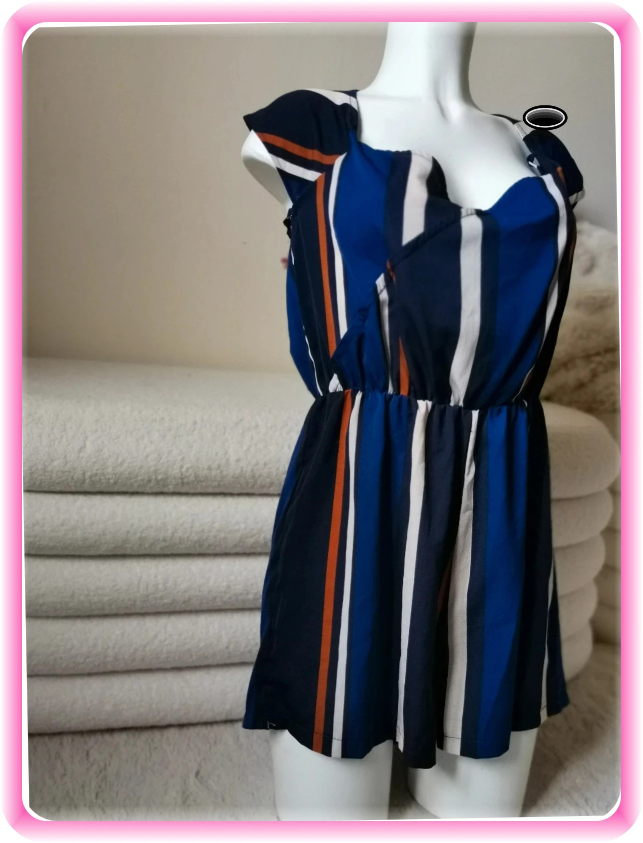 Très belle Combi short taille s – Belle – taille S / 36 / 8 2