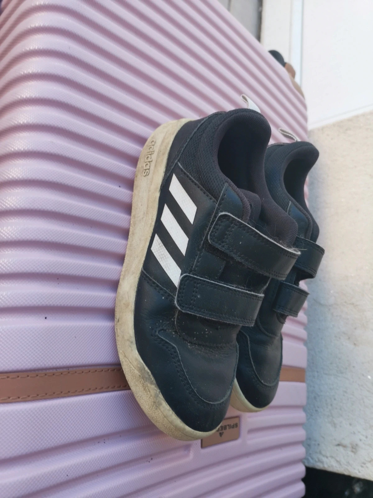 Basket adidas enfant taille 33 – adidas – taille 33 3