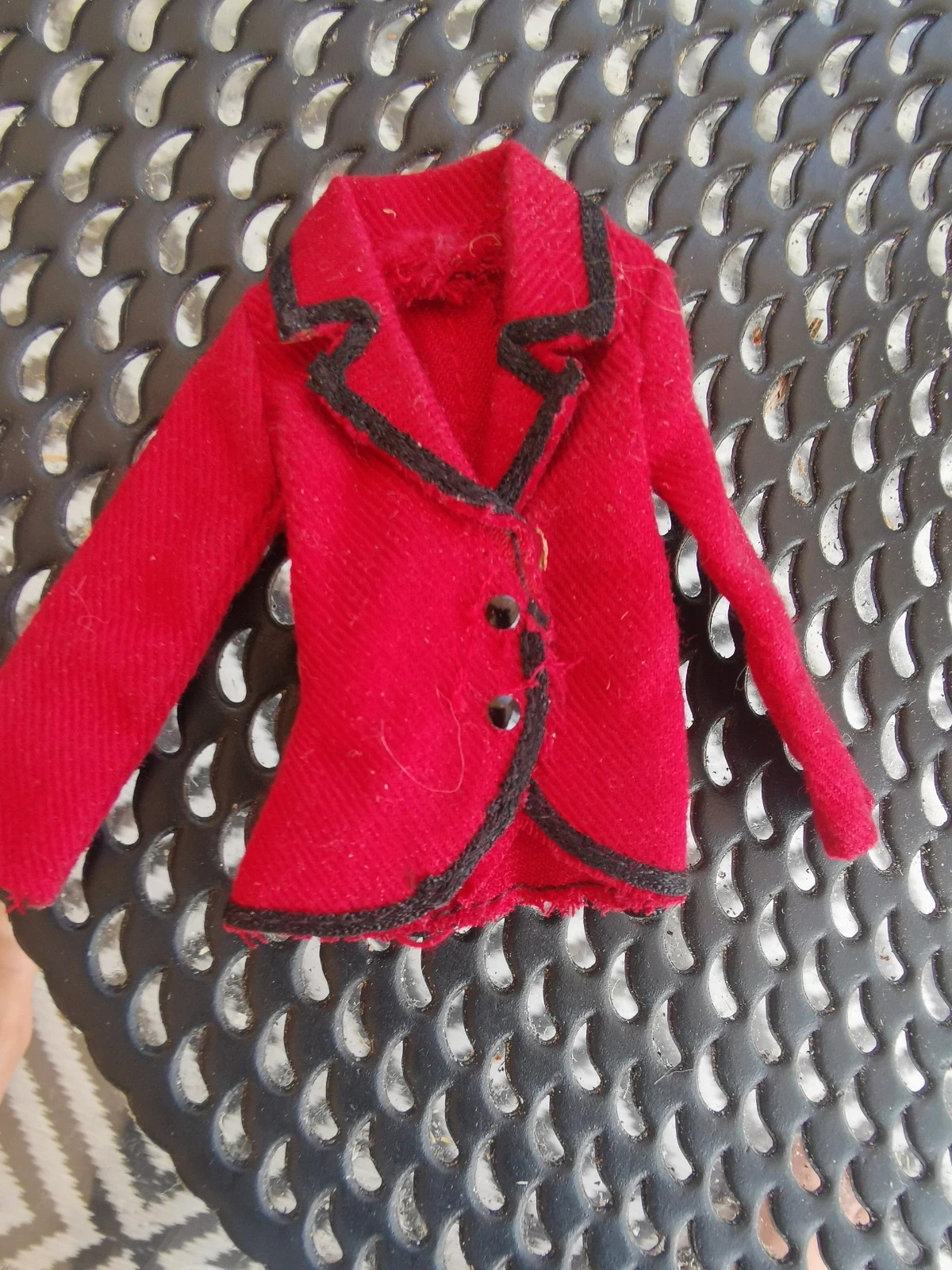 Veste pour barbie rouge – taille Taille unique 3