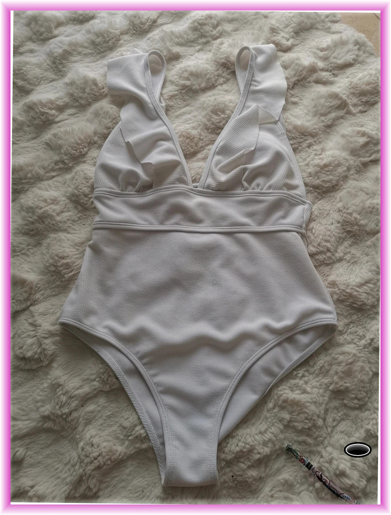 Maillot de bain taille M blanc 1 pièce