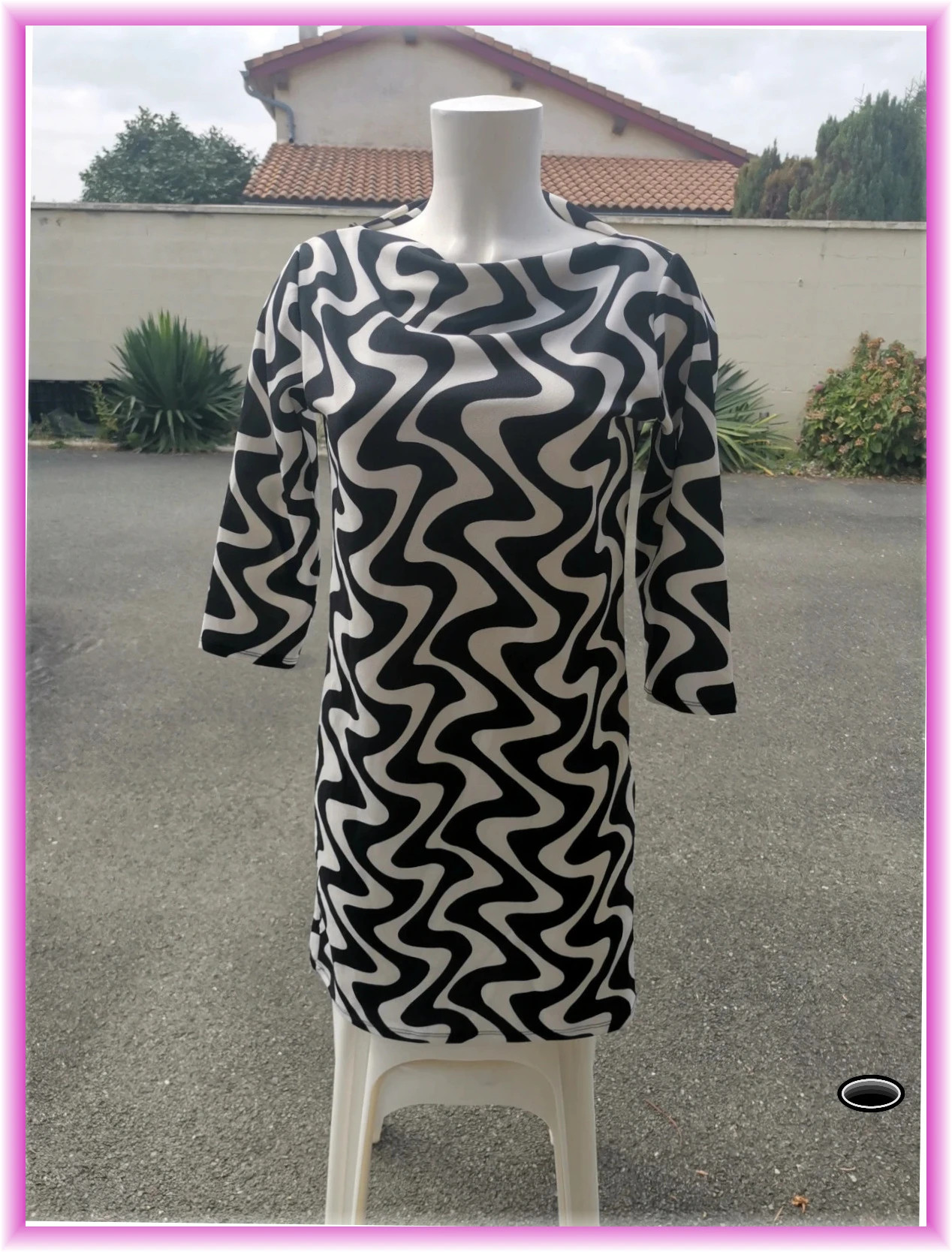 Très belle robe taille 38 psychédelique – indépendant – taille M / 38 / 10 5