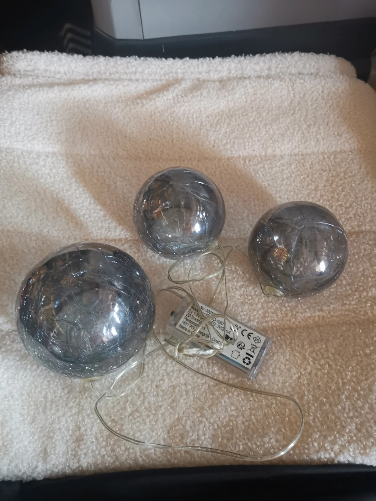 Lot de 3 globe lumineux en verre