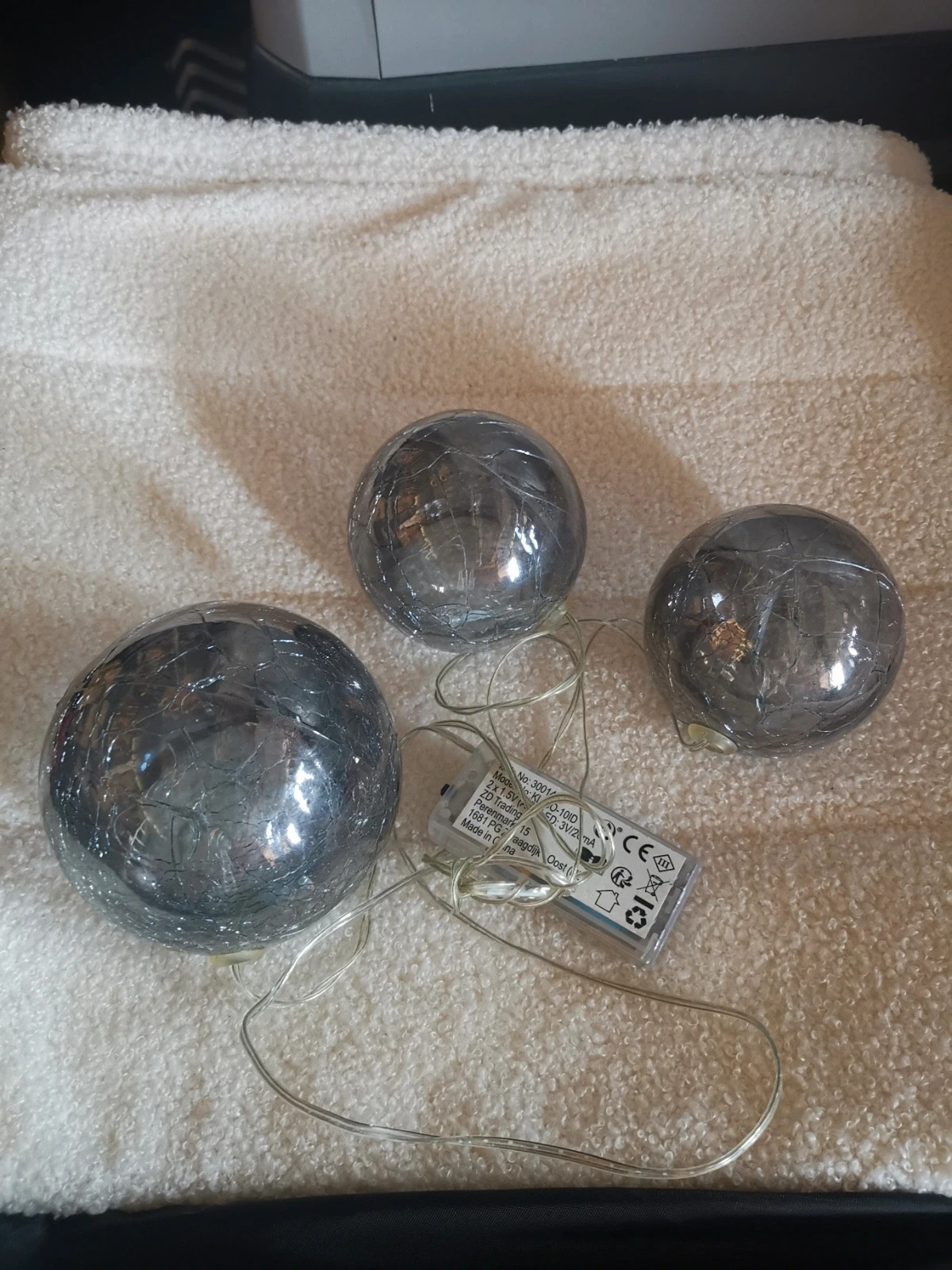 Lot de 3 globe lumineux en verre 2