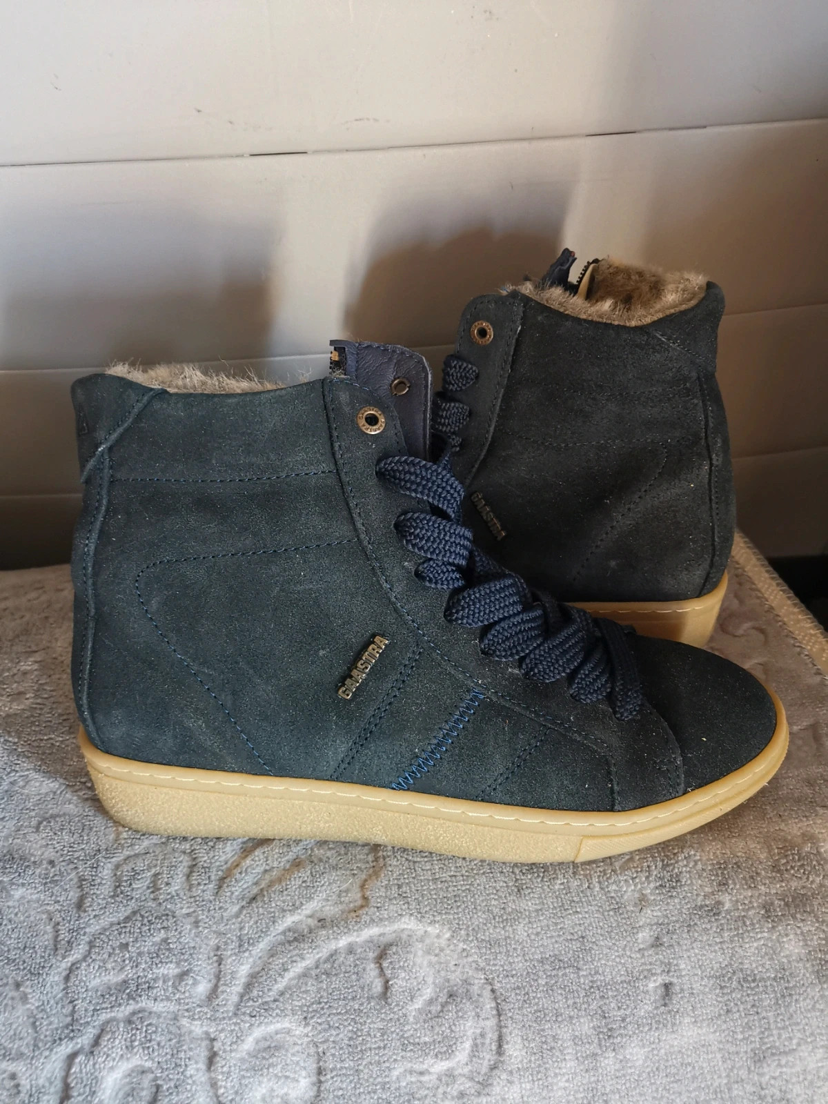 Très belle basket bottine gaastra rembourré neuf taille 39