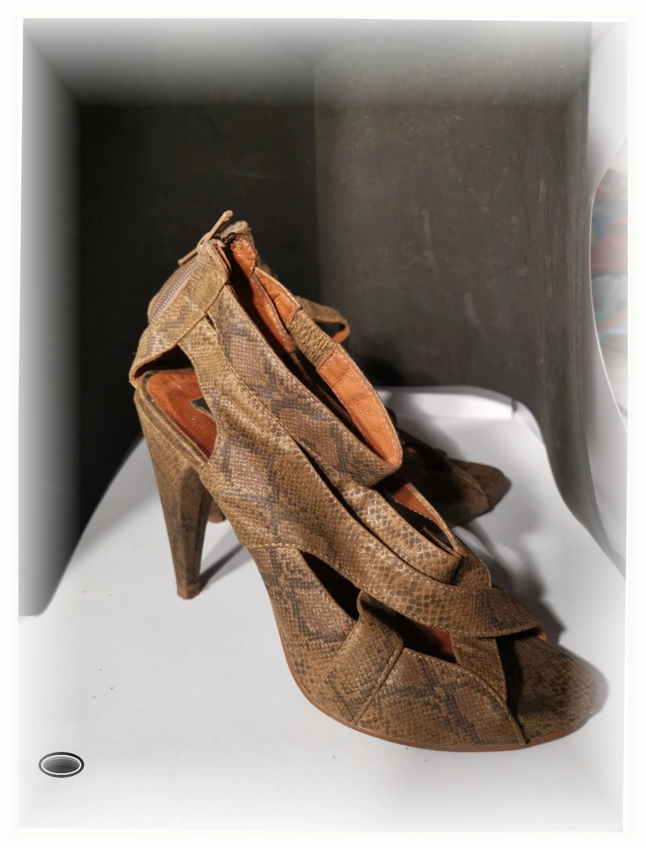 très belle chaussure asos taille 38