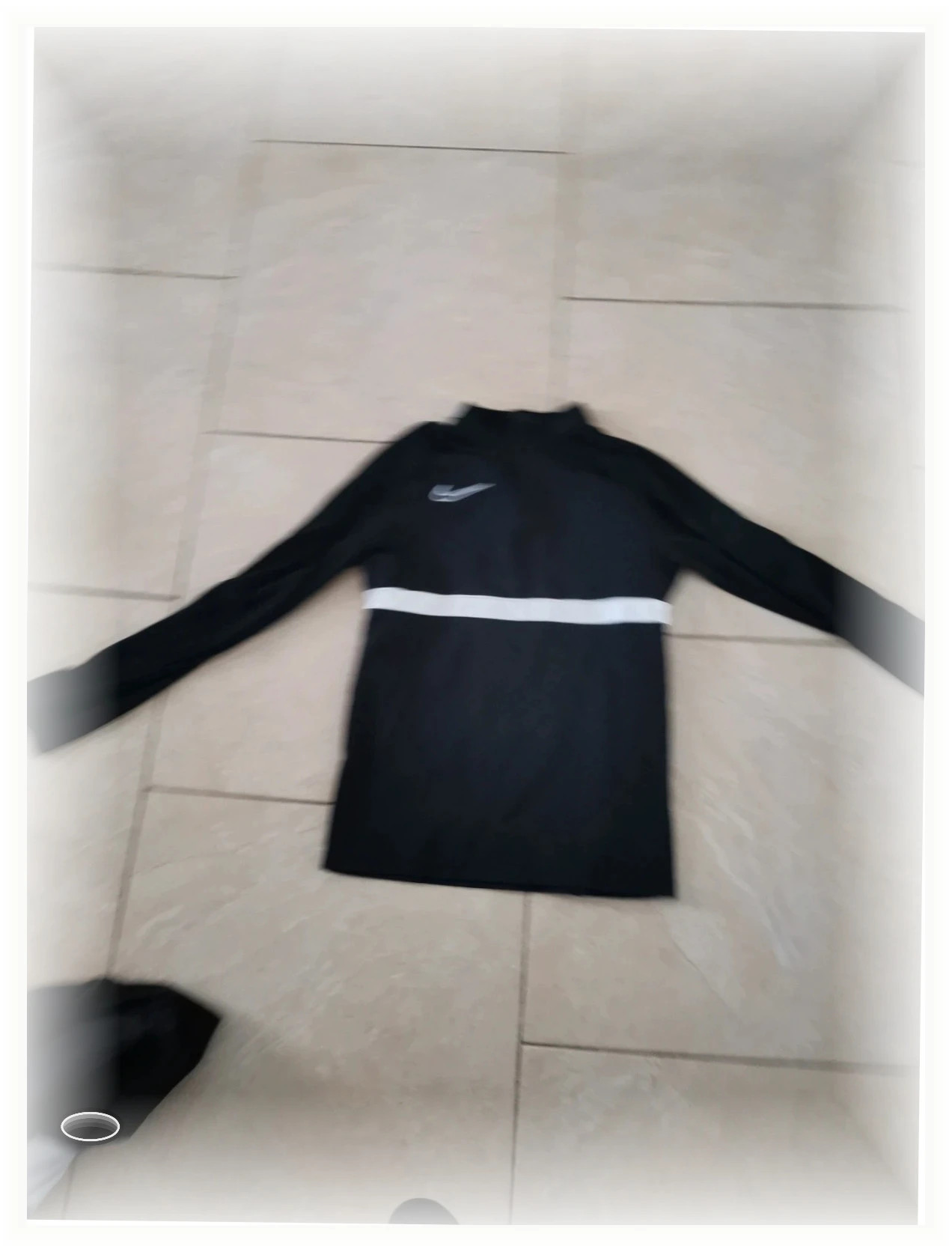Maillot Nike dri fit taille M enfant noir – Nike – taille M 3