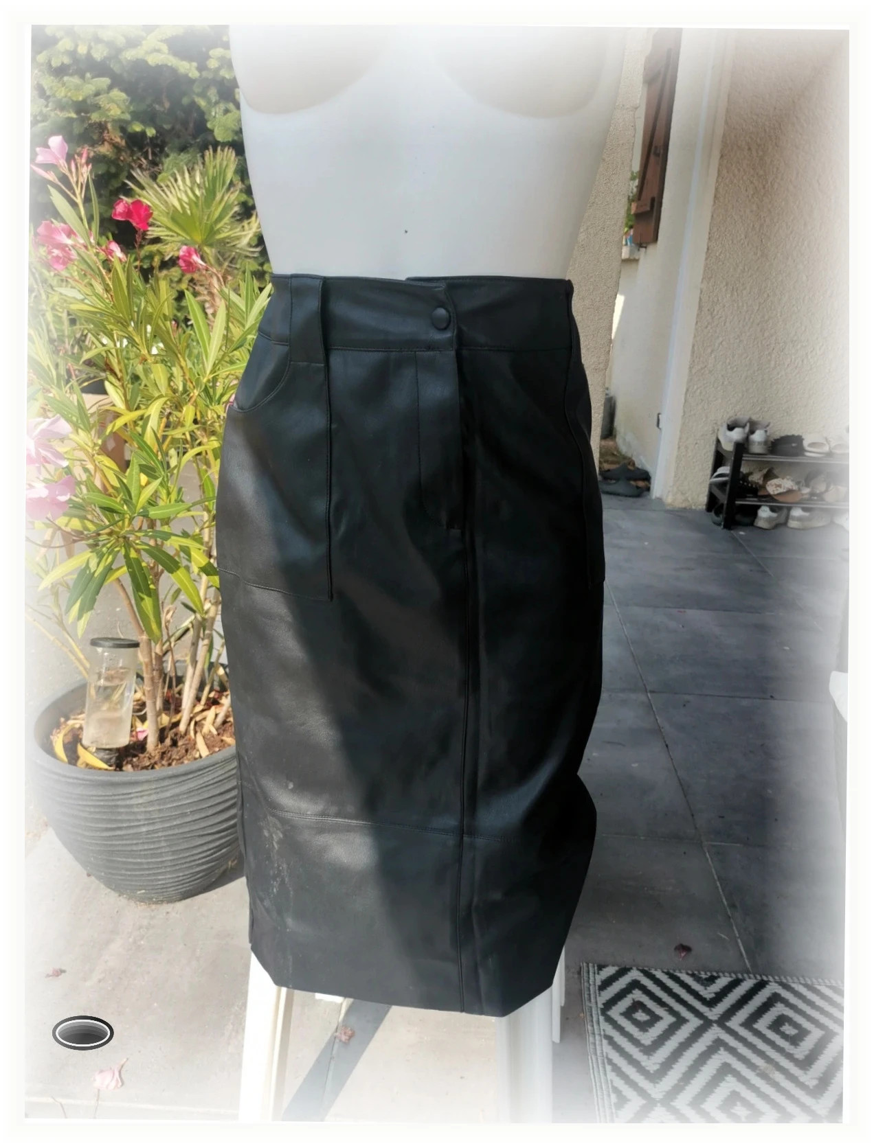 Jupe crayon promod taille 40 simili cuir noir