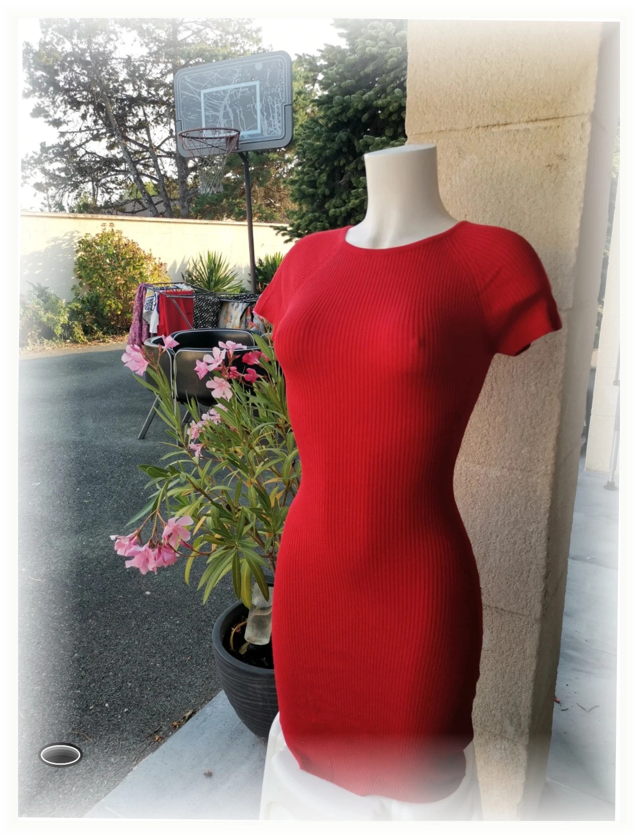 Superbe robe rouge pull Jennyfer taille xs – Jennyfer – taille XS / 34 / 6 3