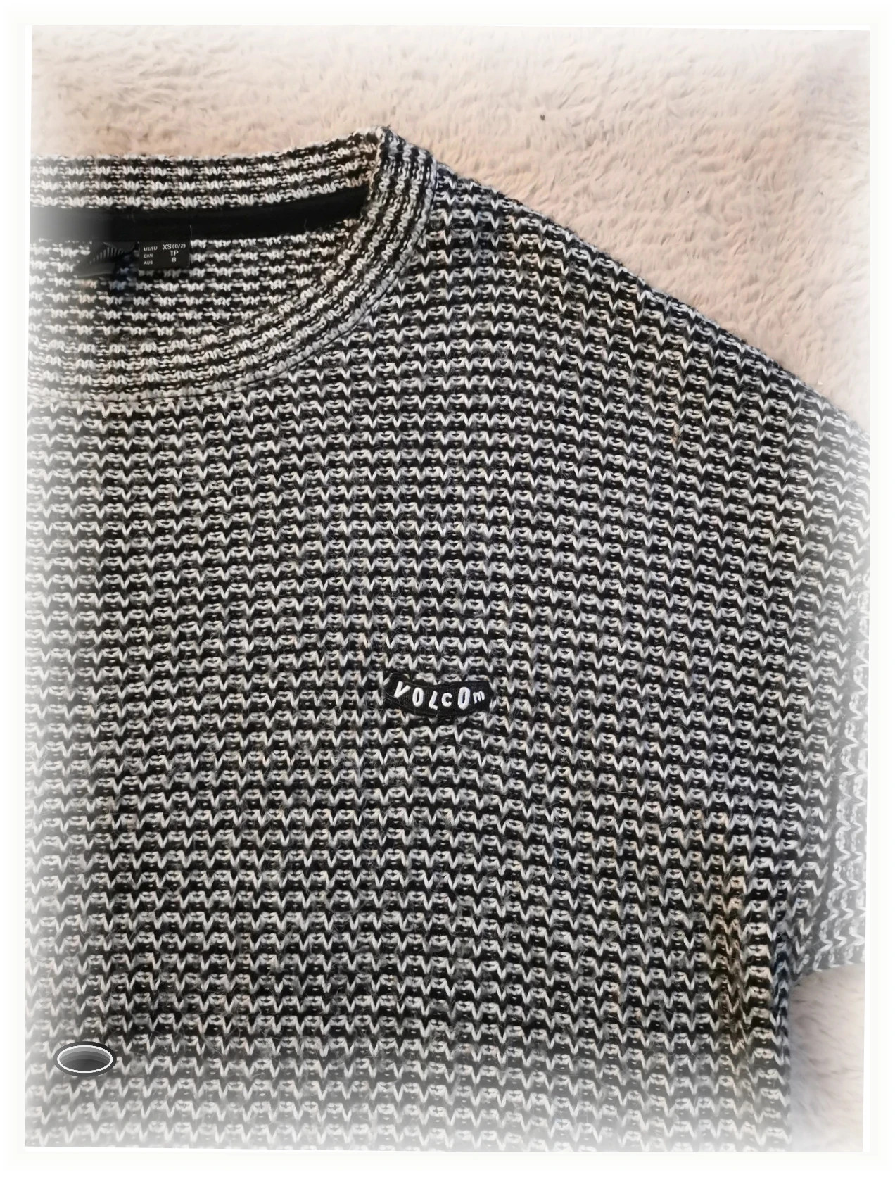 pull volcom taille xs noir blanc – Volcom – taille XS 3
