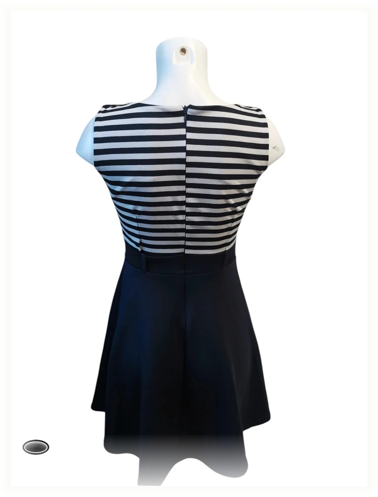 très belle robe taille s noir et blanc – Belle – taille S / 36 / 8 2