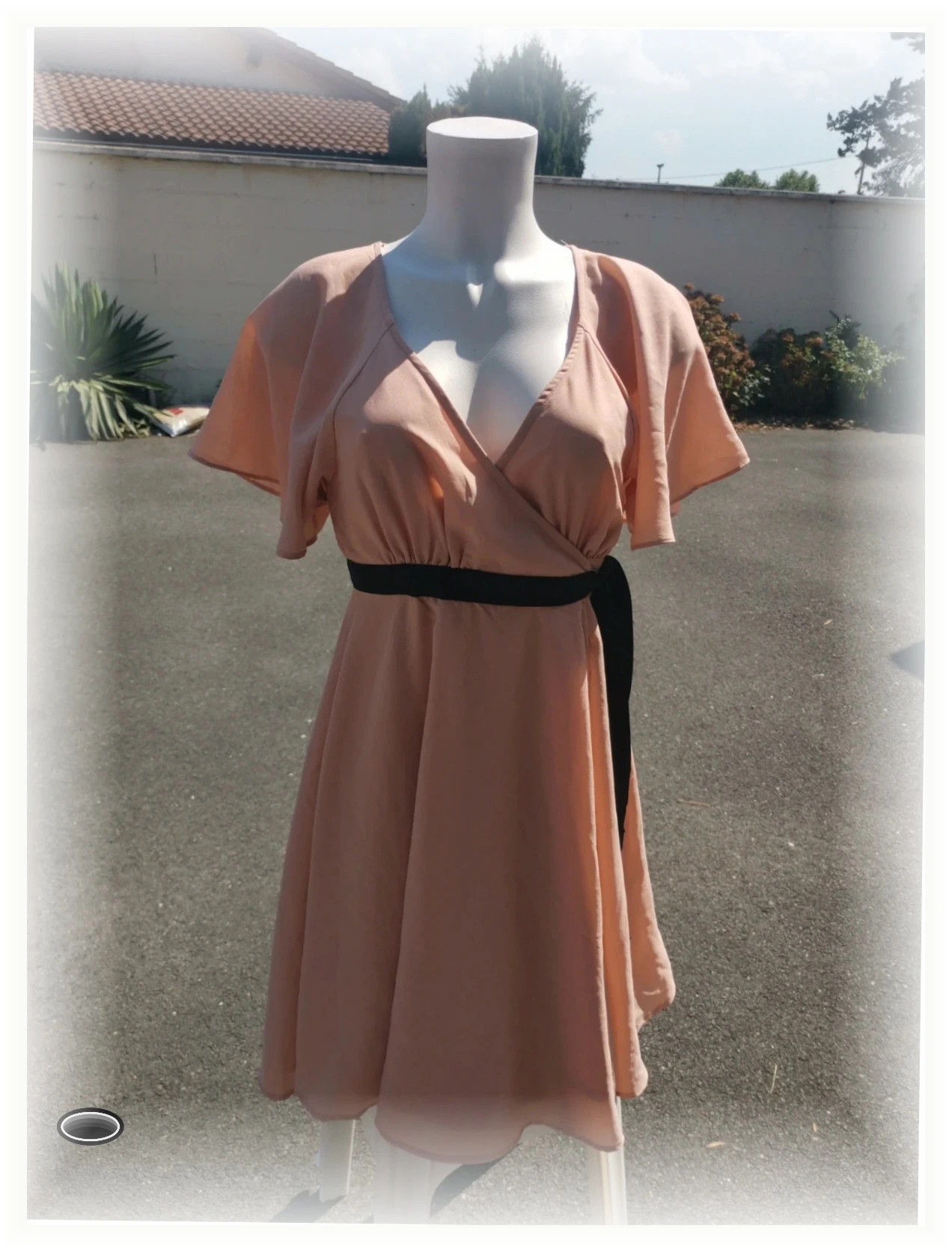 Superbe robe H&M taille 36 caché cœur