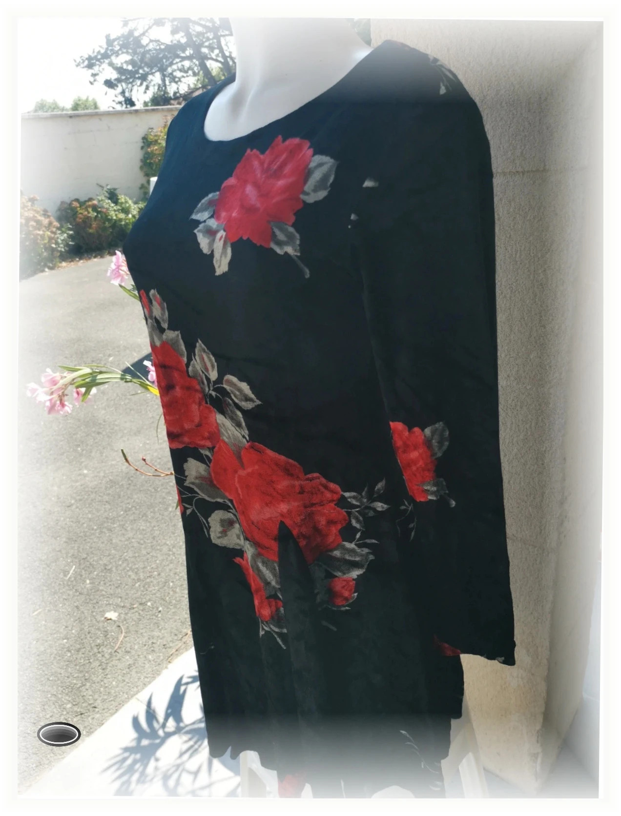 Très belle robe velour noir taille 38 Rene derhy – René Derhy – taille M / 38 / 10 5
