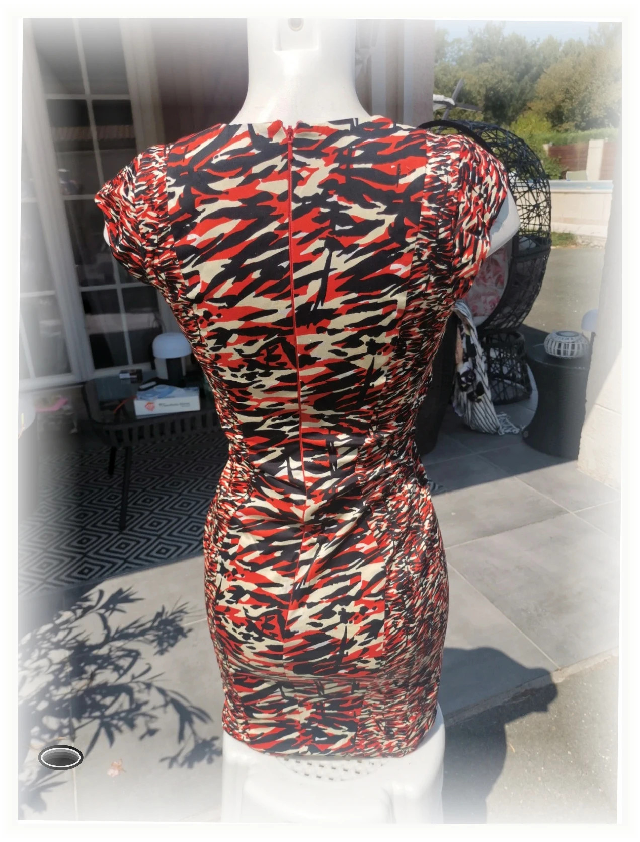 Superbe robe French connection taille s – French Connection – taille S / 36 / 8 4
