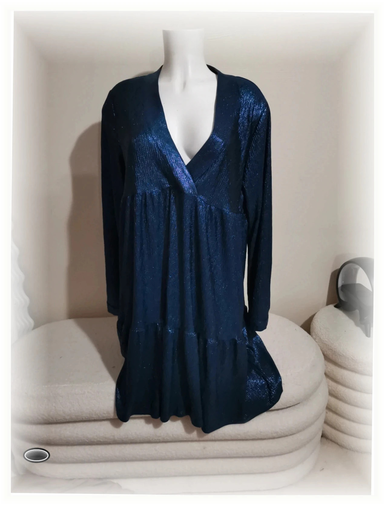 Superbe robe bleu argent taille M L marque in April 1986