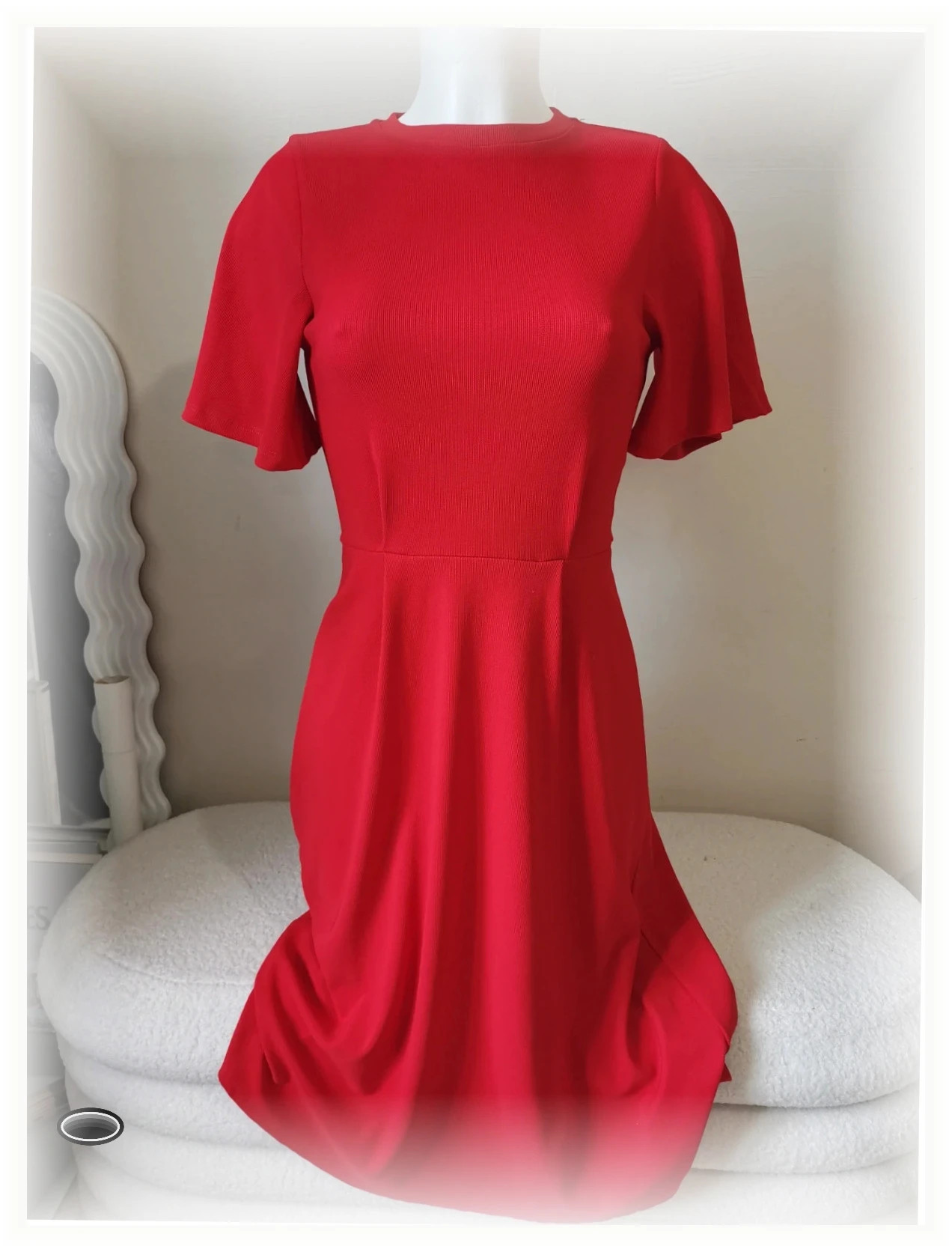 Très belle robe taille xs rouge h&m – H&M – taille XS / 34 / 6 5