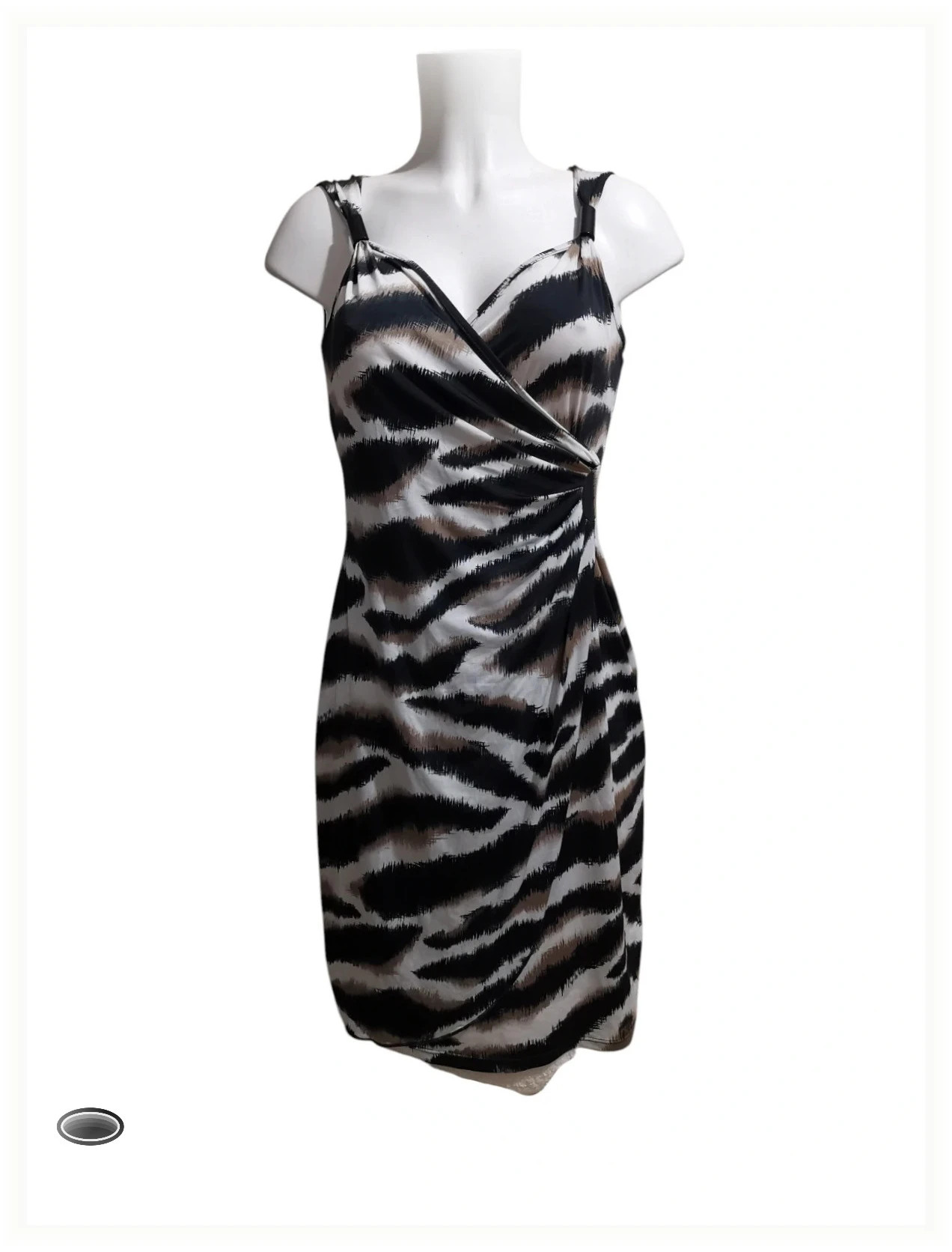 très belle robe taille 36 Jacqueline riu