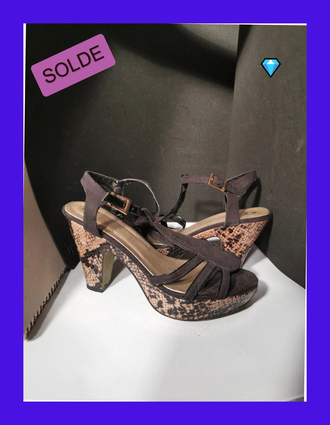 très belle sandale talon 5 cm taille 38