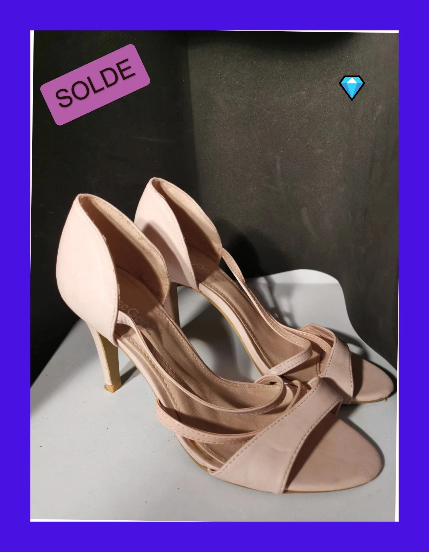 très beau escarpin beige feegooz taille 39 – FEEGOOZ – taille 39 2