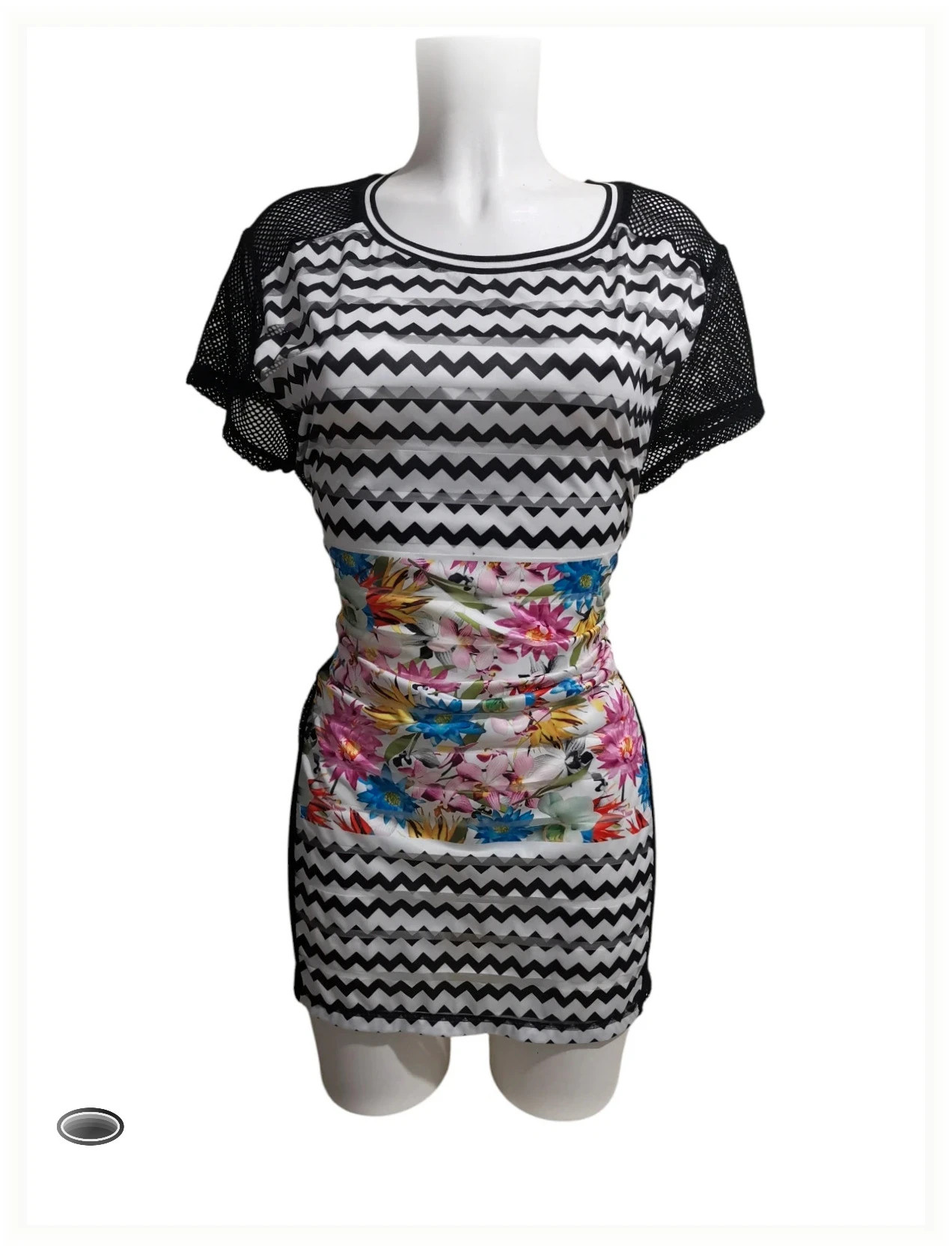 très belle robe taille M Calzedonia – Calzedonia – taille M / 38 / 10