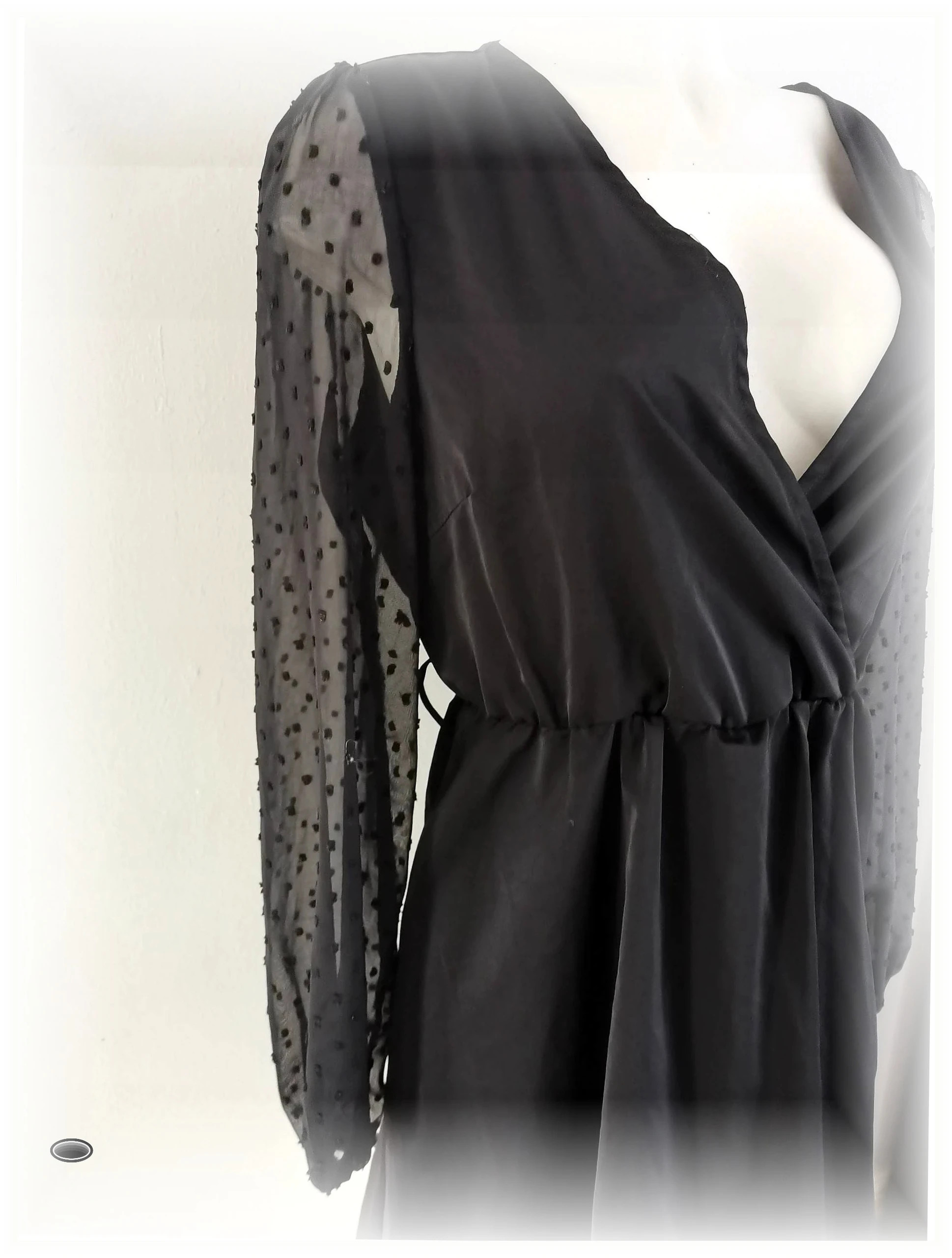très belle robe noir taille L manche dentelle à pois – taille L / 40 / 12 4