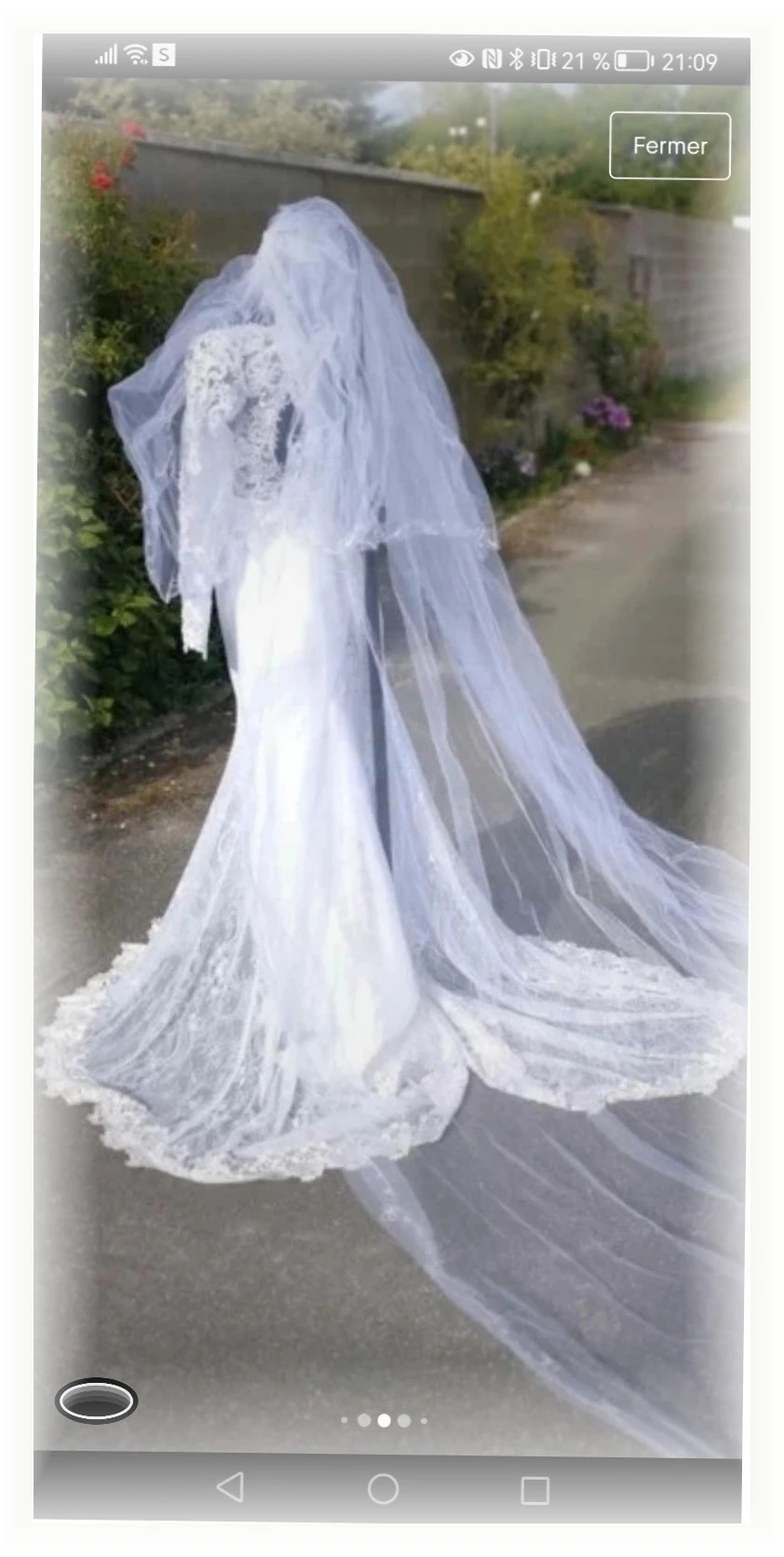 Magnifique robe de mariée avec le voile blanche broder de avec perle voile long taille S – Magnifique – taille S / 36 / 8 5