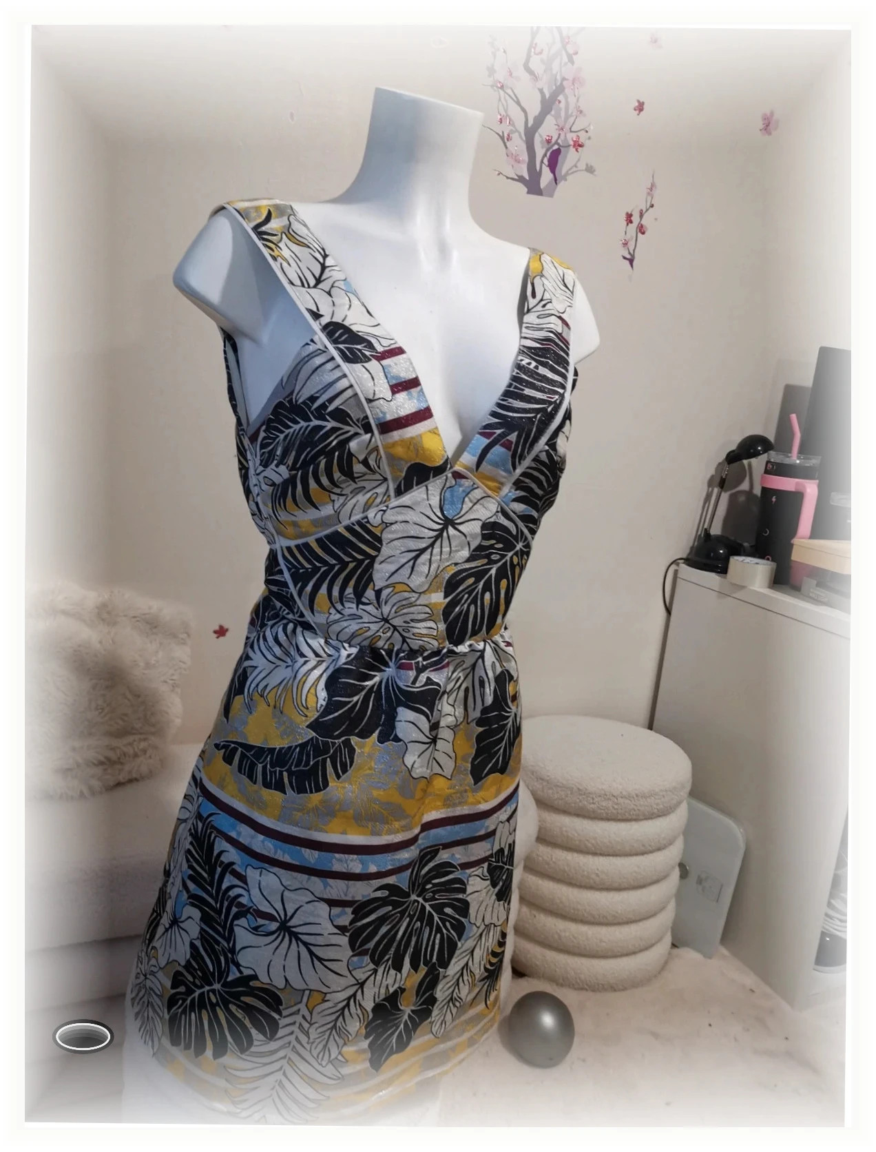 très belle robe H&M taille 38 envoi rapide – H&M – taille M / 38 / 10 5