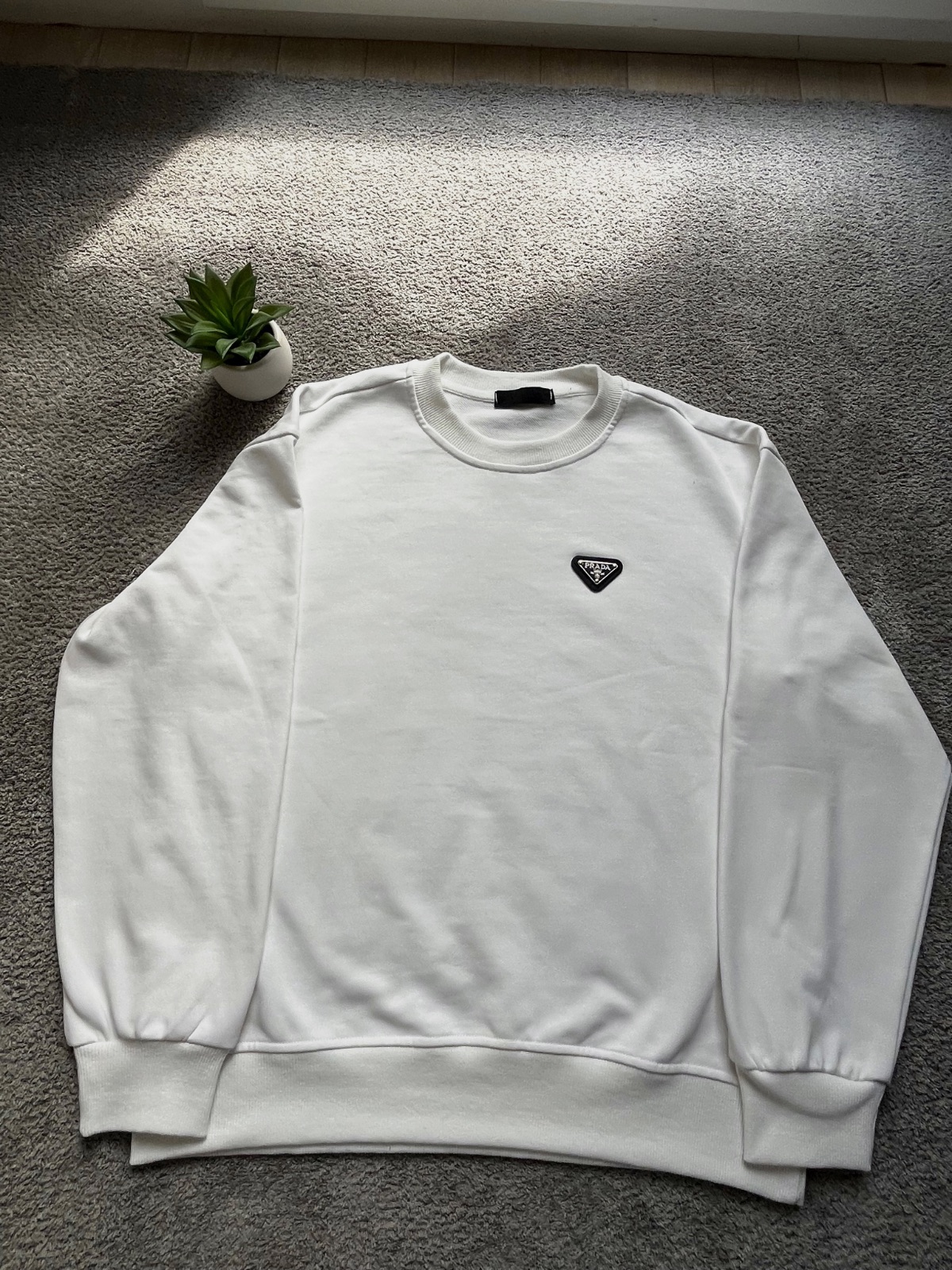Pull sans capuche – Prada – taille L 4