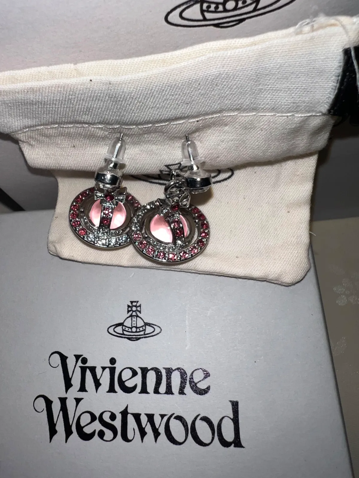 Boucles d'oreilles Vivienne Westwood rose strass
