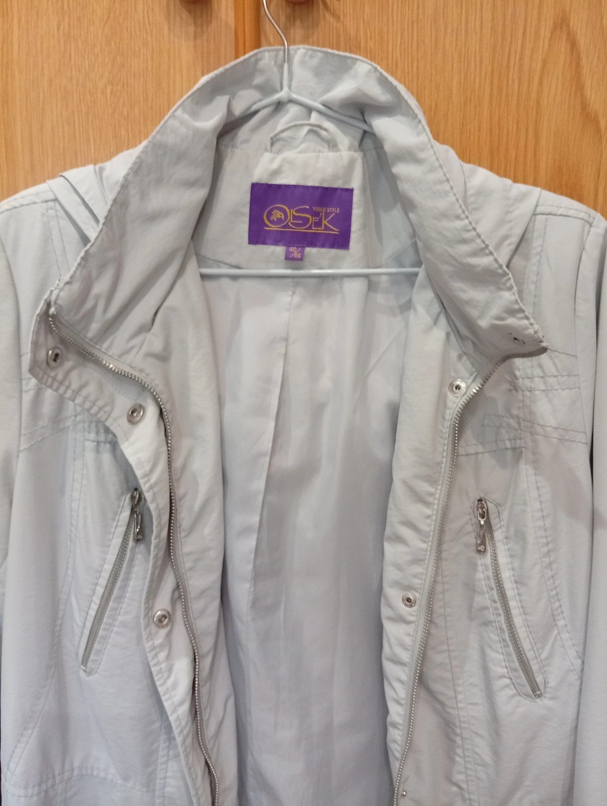 Women’s light blue trench coat, size M. Front zip and button fastening – Olsek – taille M / 38 / 10 4