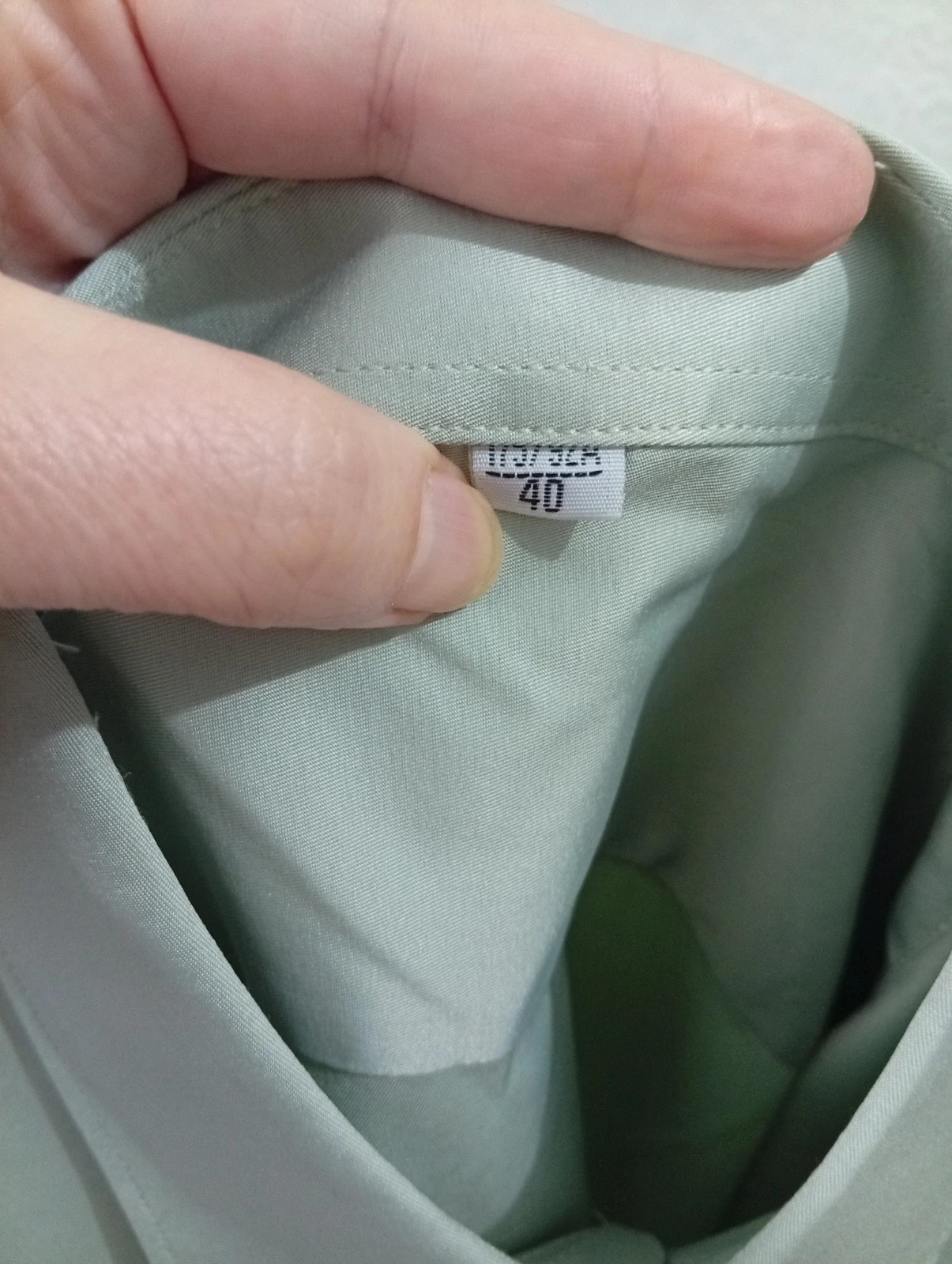 Mint green long-sleeve shirt, size M. – taille M 3