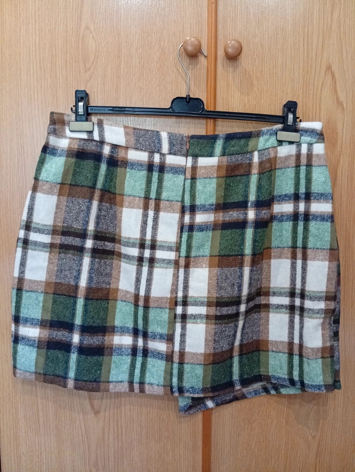Tartan plaid skirt – size XL. Beautiful plaid pattern in green, white, beige and brown tones – Shein – taille XL / 42 / 14 3