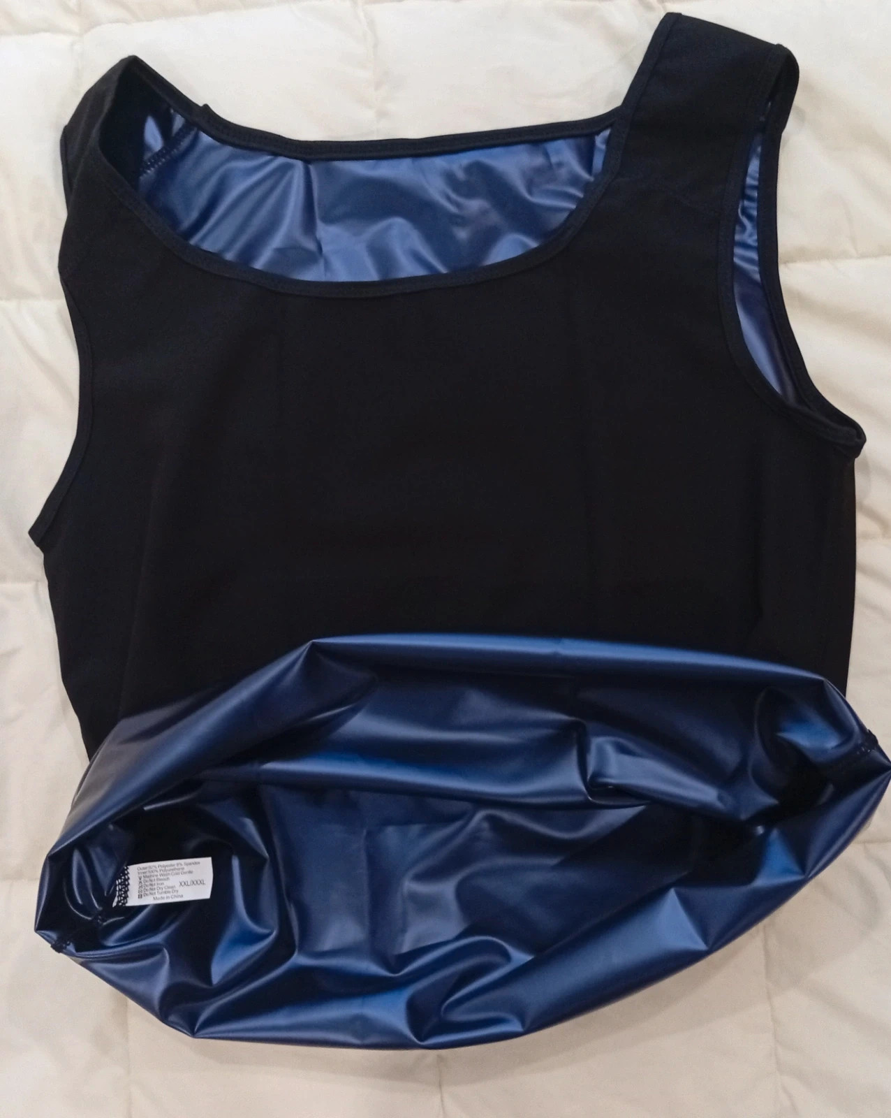 Black thermal sleeveless top – size M – taille M / 38 / 10 2