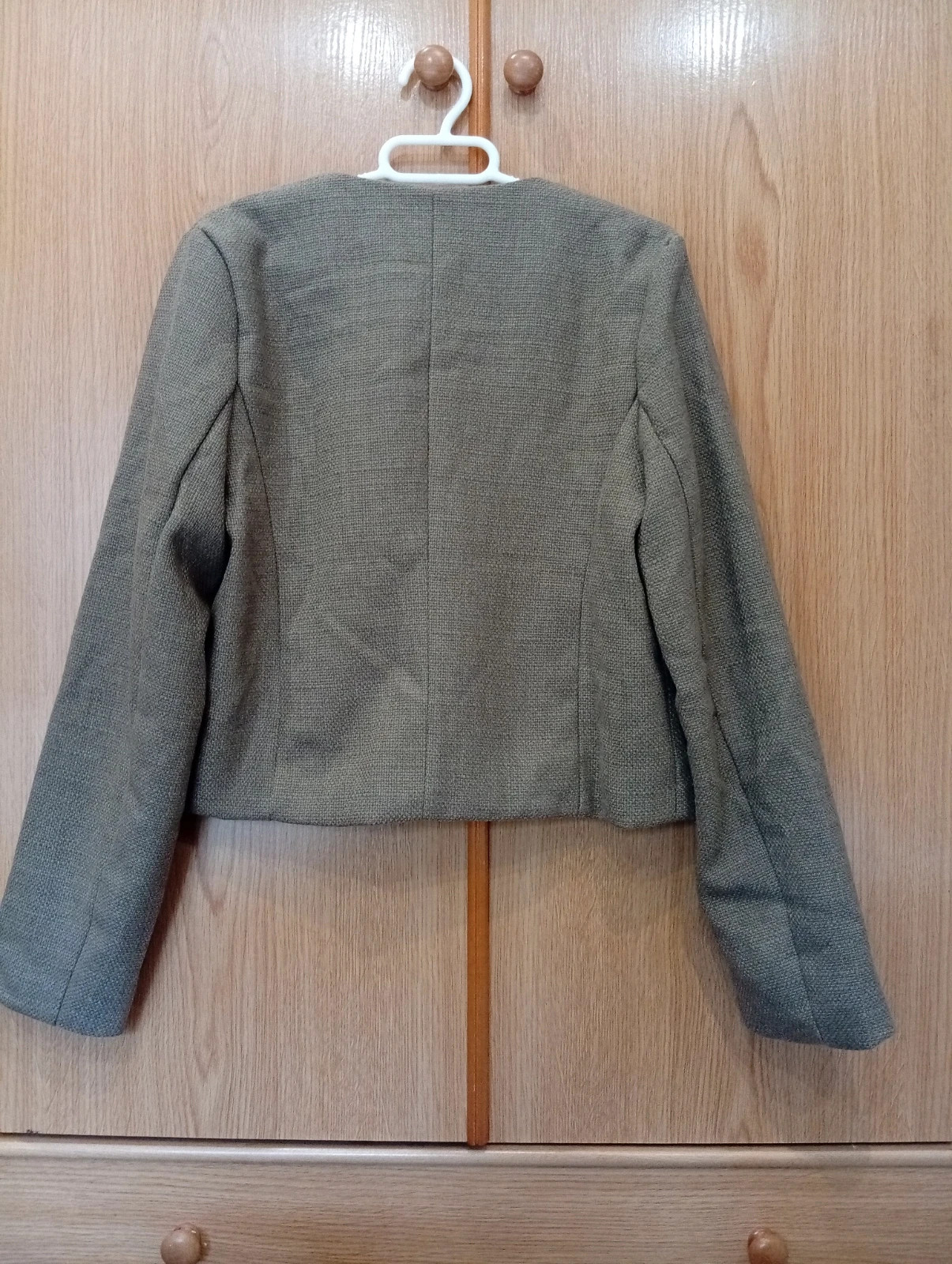 Elegant khaki green tweed-style jacket Features 4 flap pockets with decorative buttons – taille S / 36 / 8 3