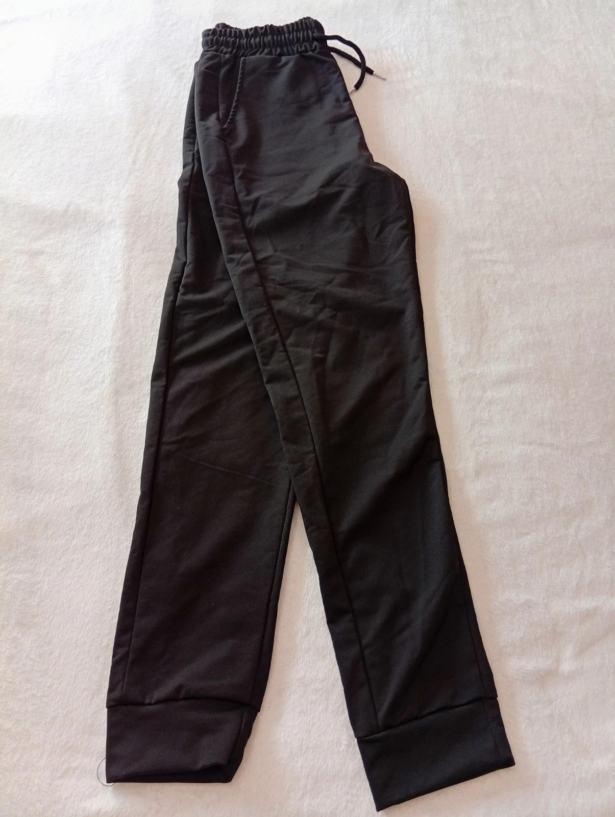 New black sports/jogger trousers, never worn. – taille S 4
