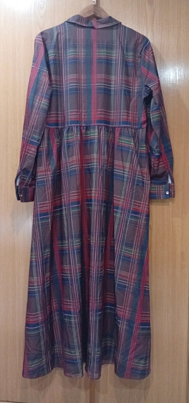 Long plaid shirt dress in navy blue, burgundy, grey and green tones, Size XL – taille XL / 42 / 14 2