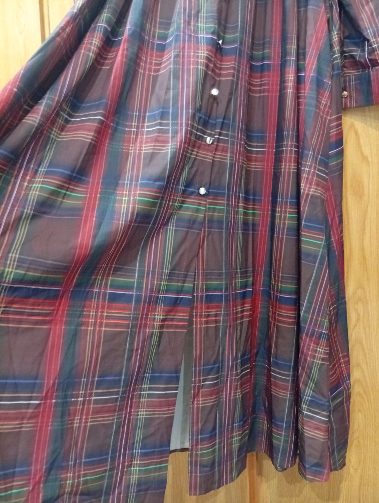Long plaid shirt dress in navy blue, burgundy, grey and green tones, Size XL – taille XL / 42 / 14 3