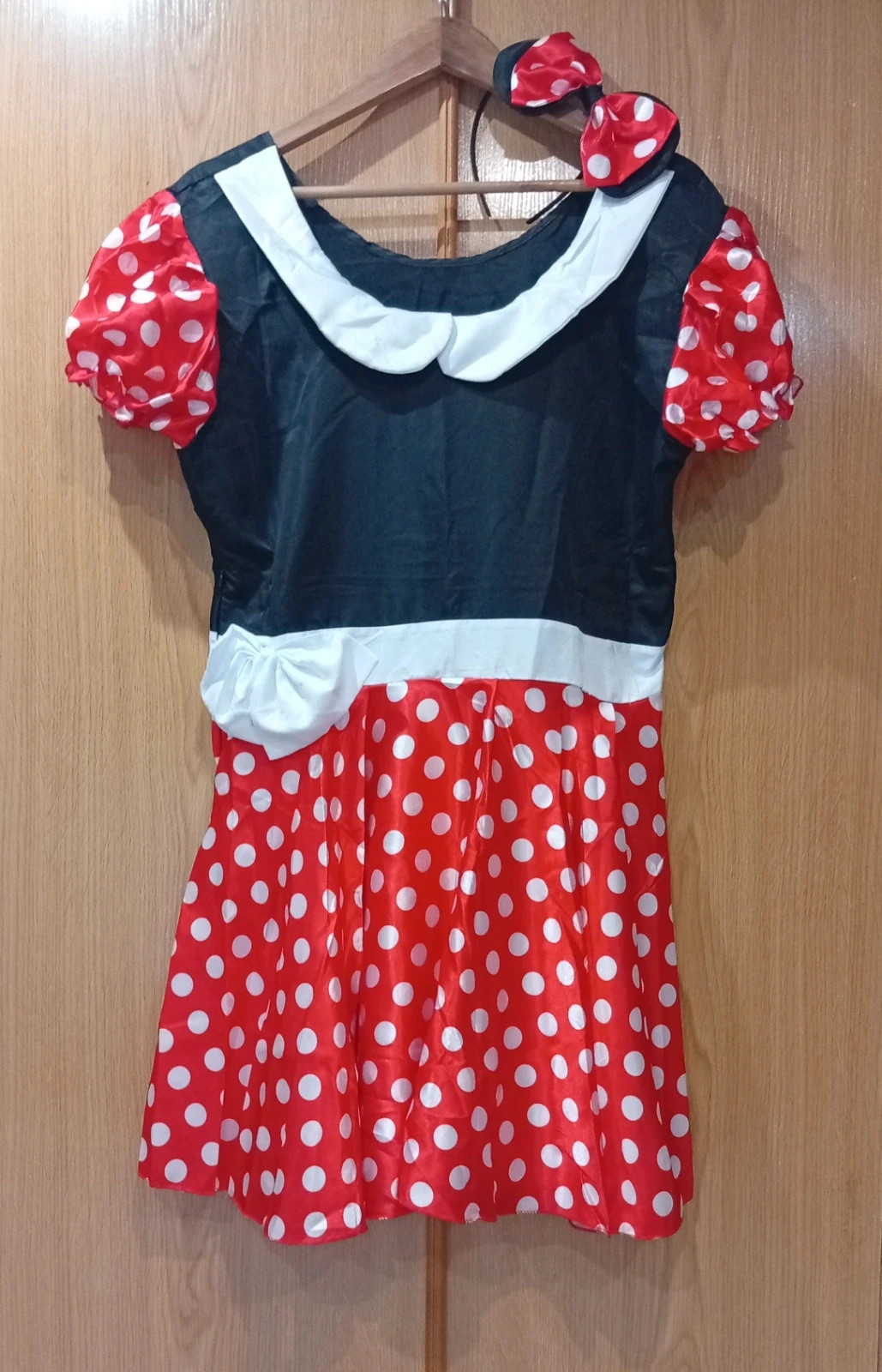 Lovely Minnie Mouse costume, size L – taille L / 40 / 12 4