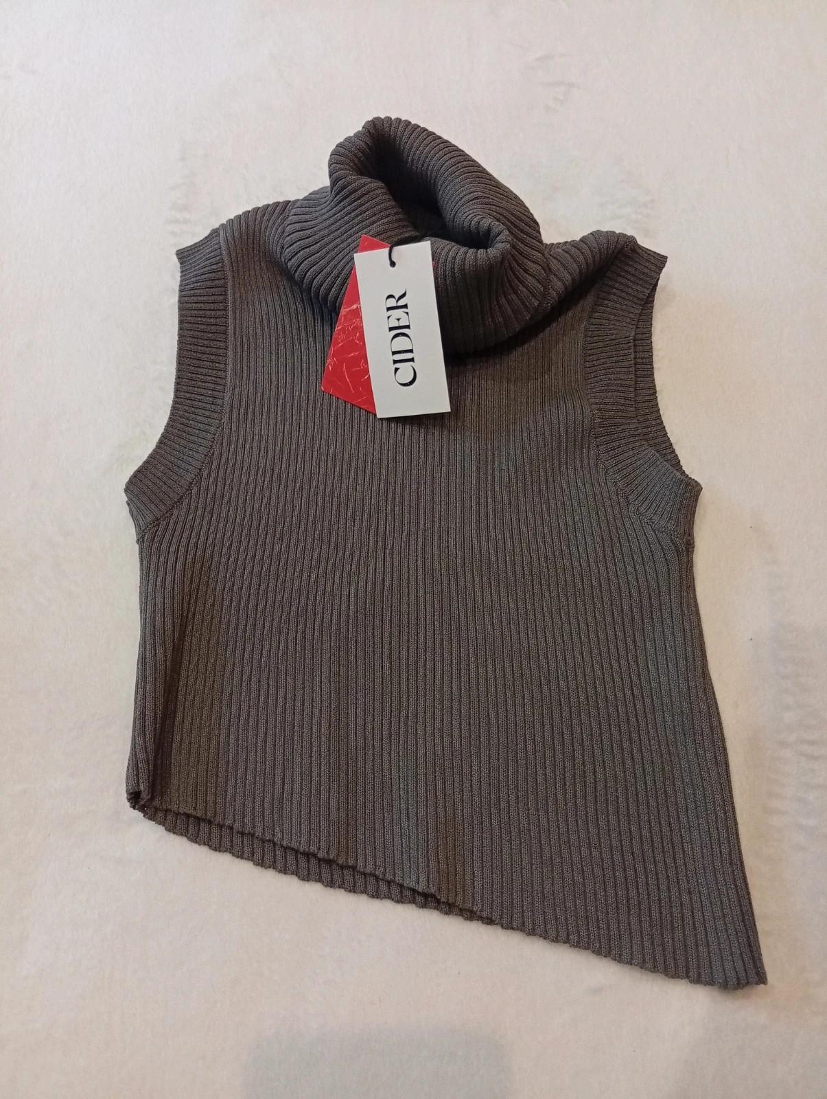 Sleeveless Ribbed Knit Turtleneck Sweater – Size XS