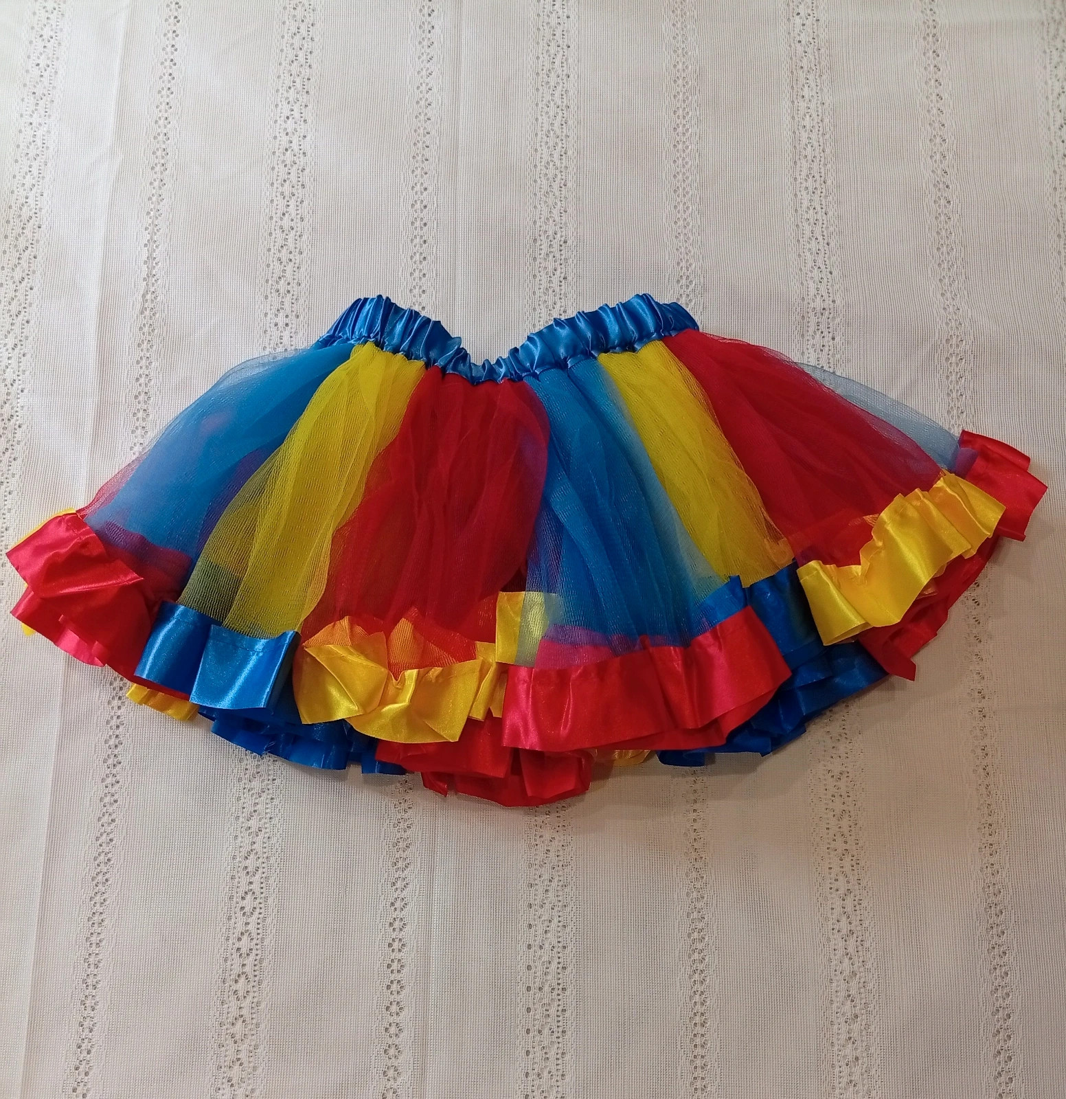 Beautiful layered tulle tutu skirt in vibrant colours, perfect for any occasion. – Amazon – taille 3 ans / 98 cm 3