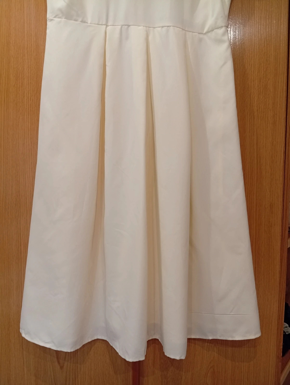 Vestido blanco/crema elegante – Talla L-XL. Ideal para eventos, comuniones, cenas, verano – taille L / 40 / 12 2