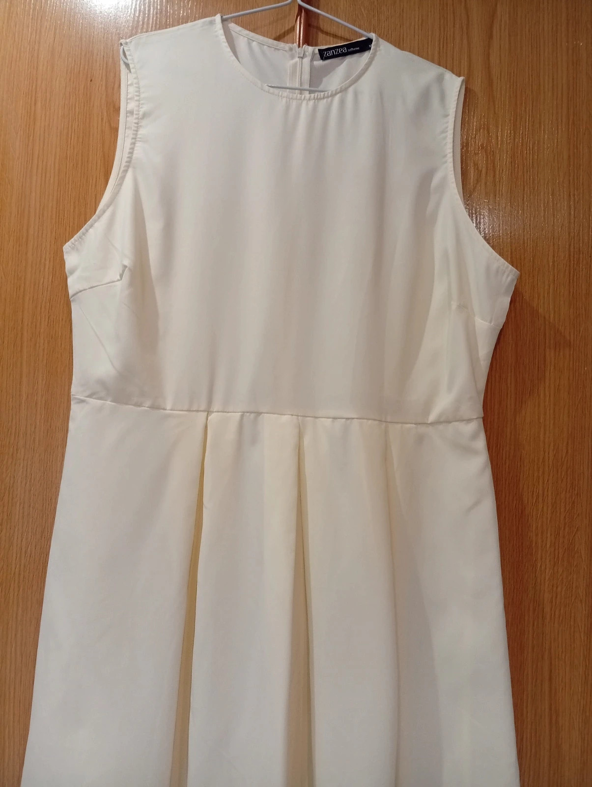 Vestido blanco/crema elegante – Talla L-XL. Ideal para eventos, comuniones, cenas, verano – taille L / 40 / 12 3