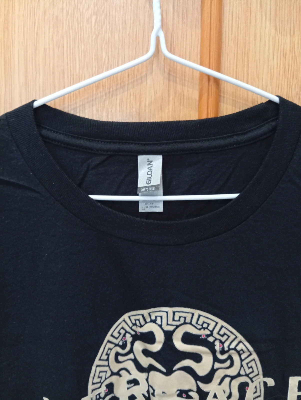 Black T-shirt with Medusa-style print Size M. – taille M 3