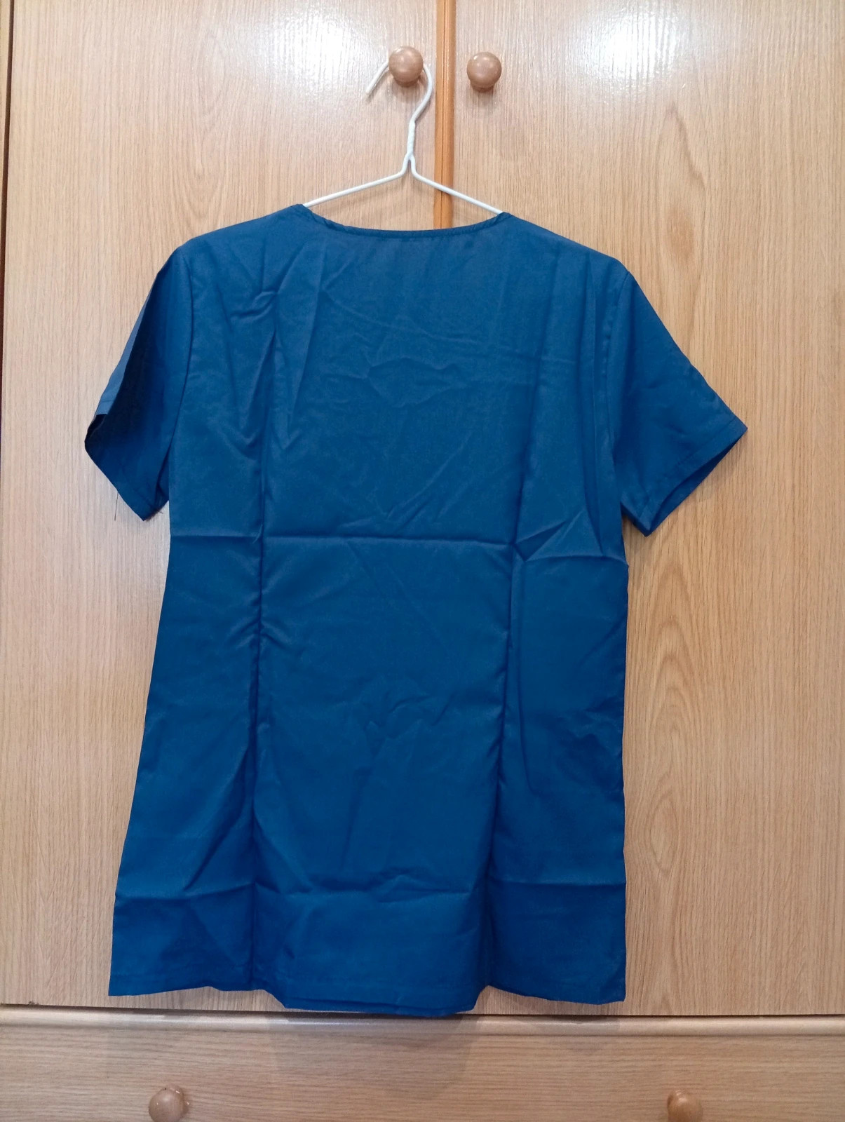 Medical Scrub Top – Size M Navy blue with turquoise trim – taille M / 38 / 10 2