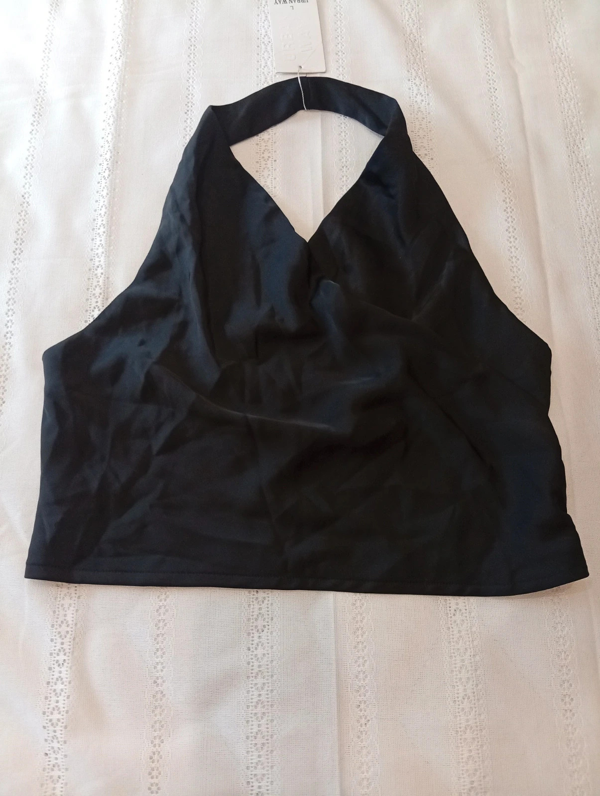 Black satin halter top with draped neckline Size M-L – taille M / 38 / 10 3